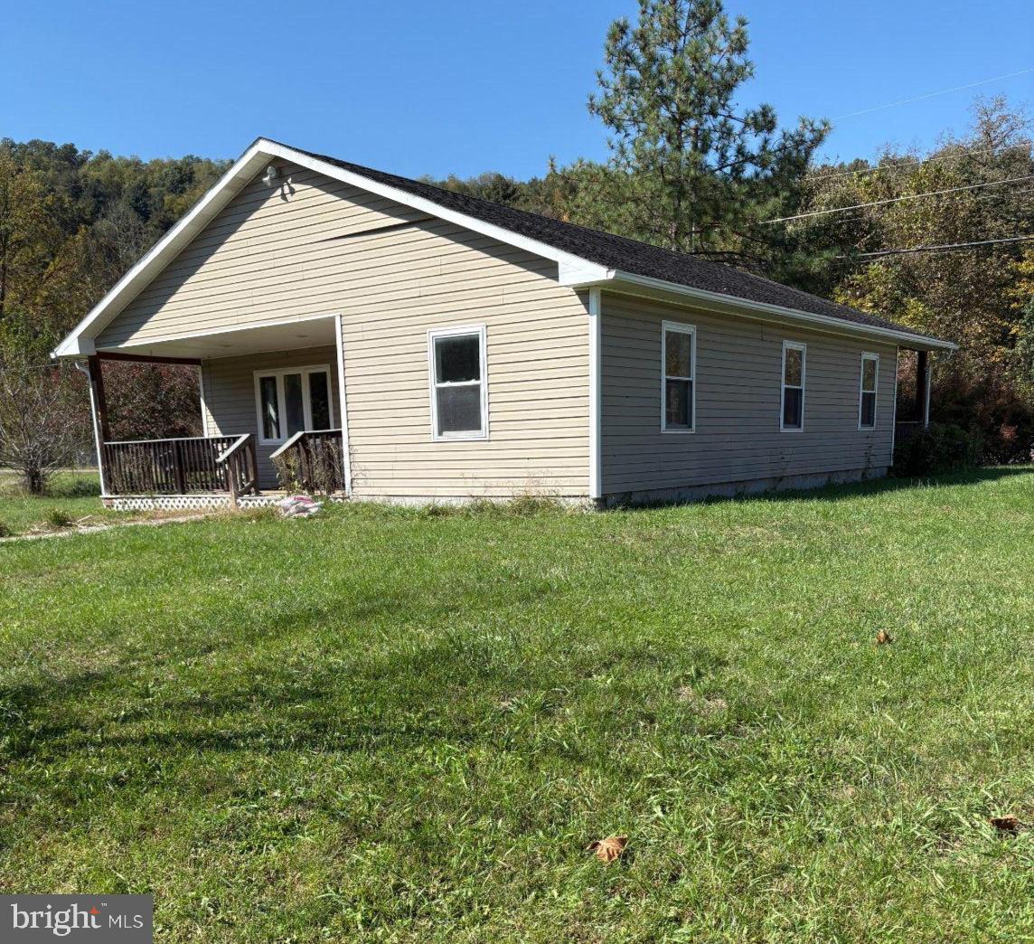 34 INDEPENDENCE DRIVE