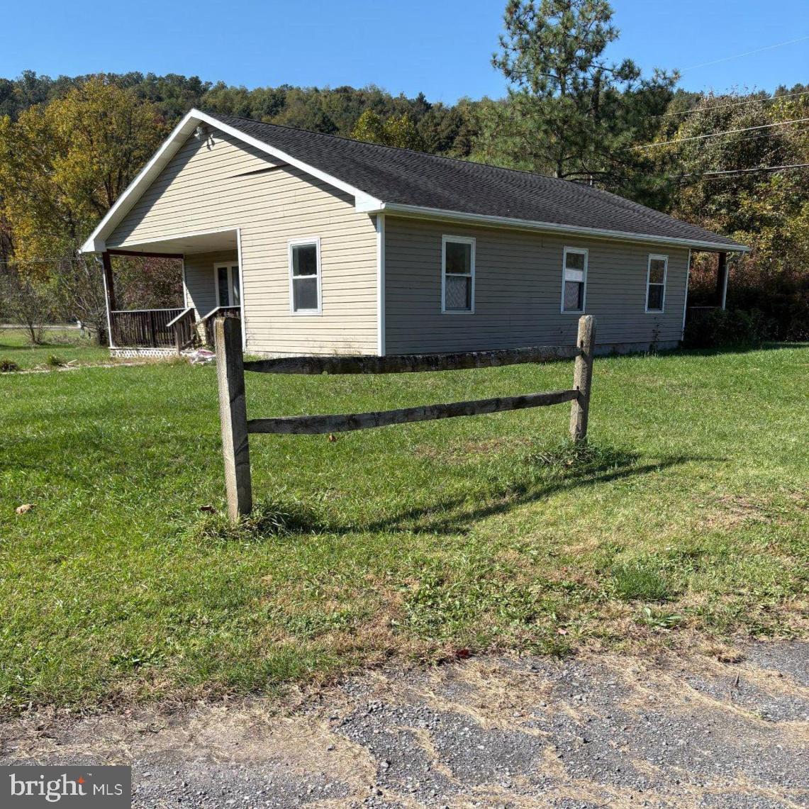 34 INDEPENDENCE DRIVE