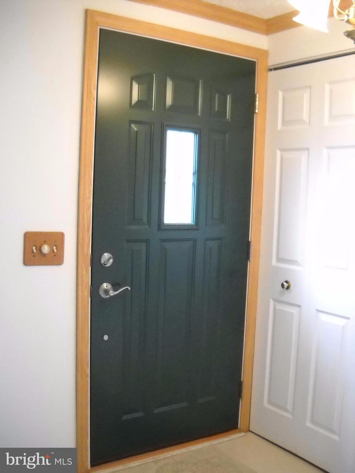 TOWN & COUNTRY APARTMENTS CARNEY - Residential