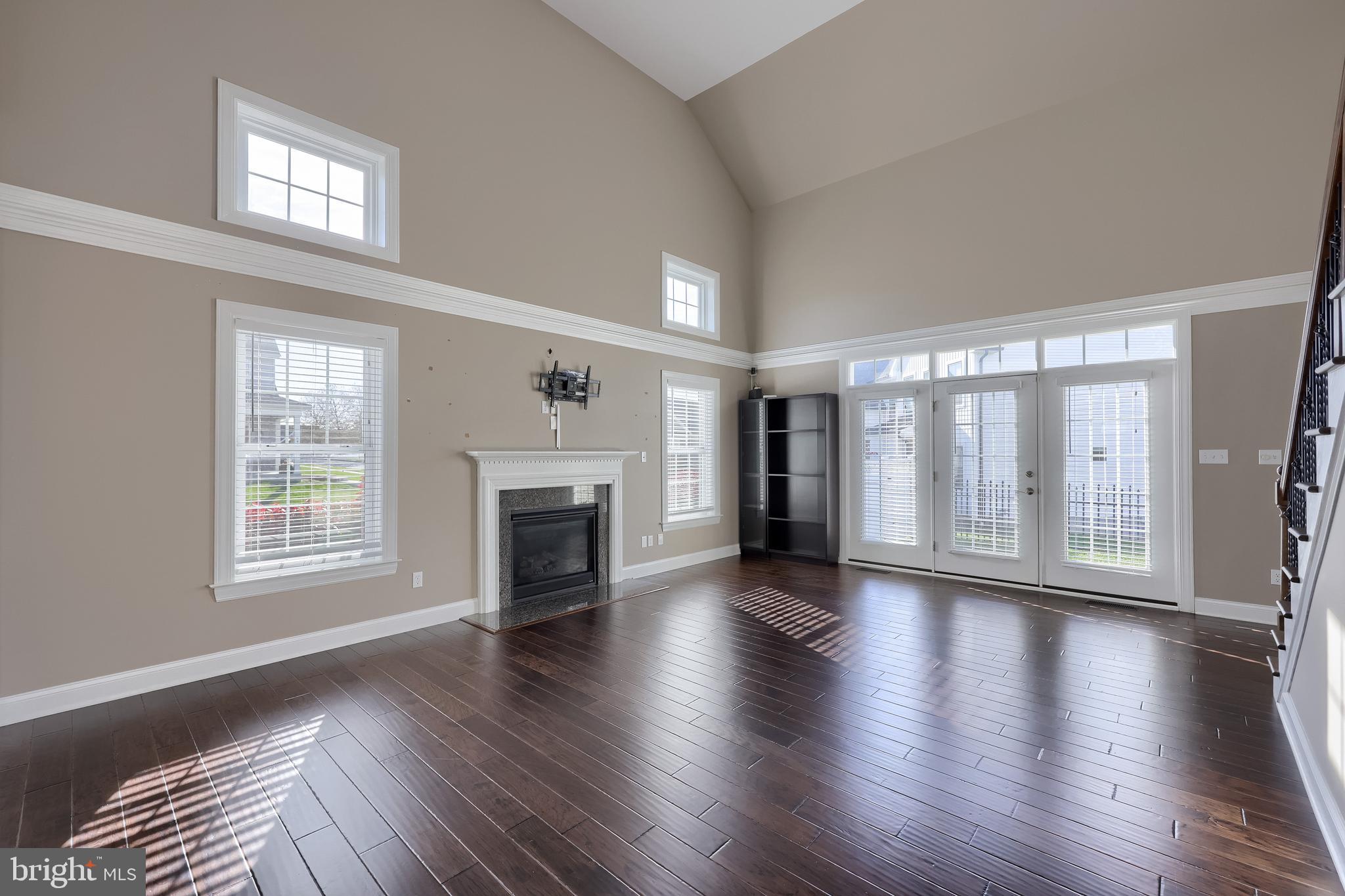 SOUTH MEADOW - Residential