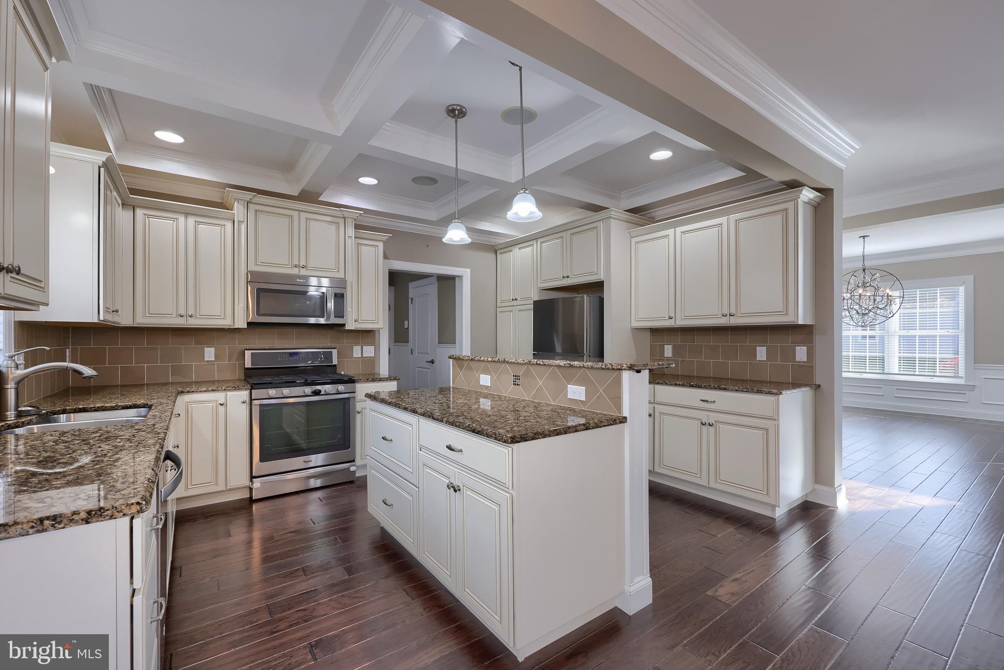 SOUTH MEADOW - Residential