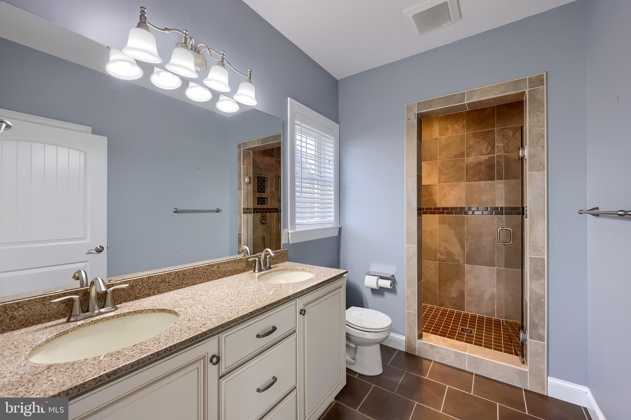 SOUTH MEADOW - Residential