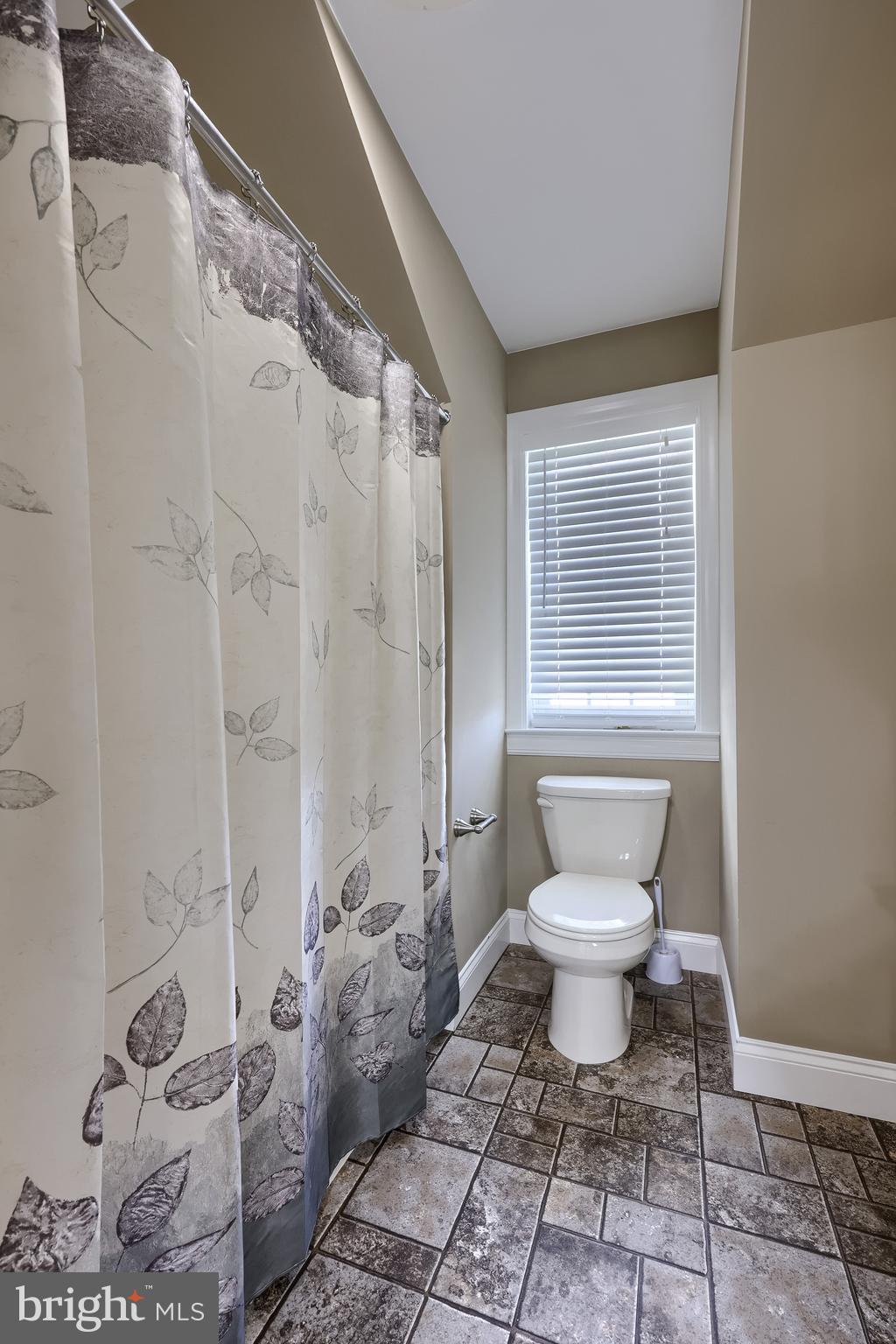 SOUTH MEADOW - Residential