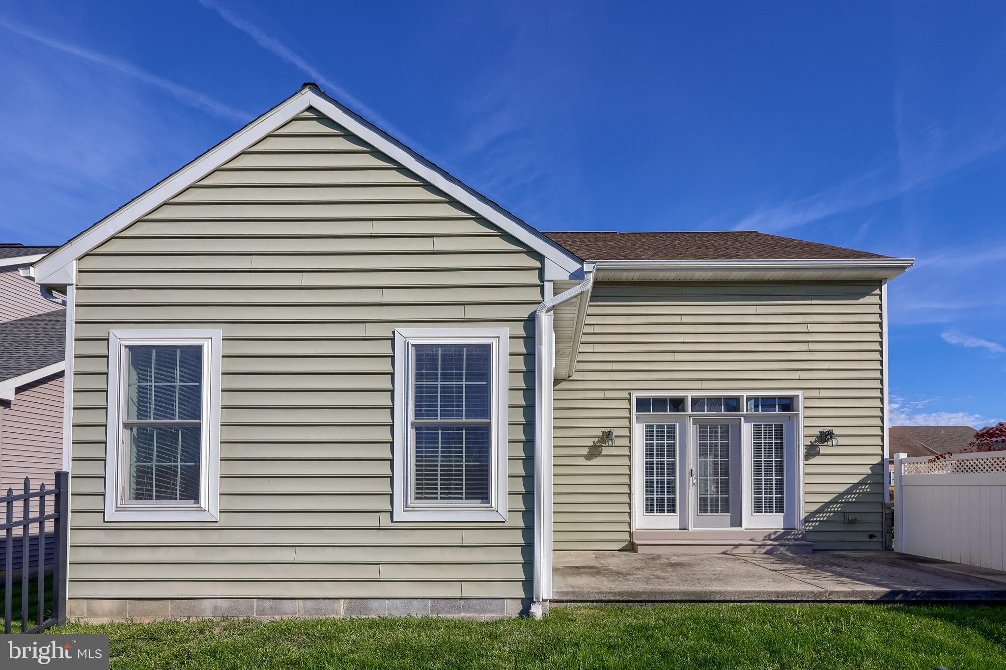 SOUTH MEADOW - Residential