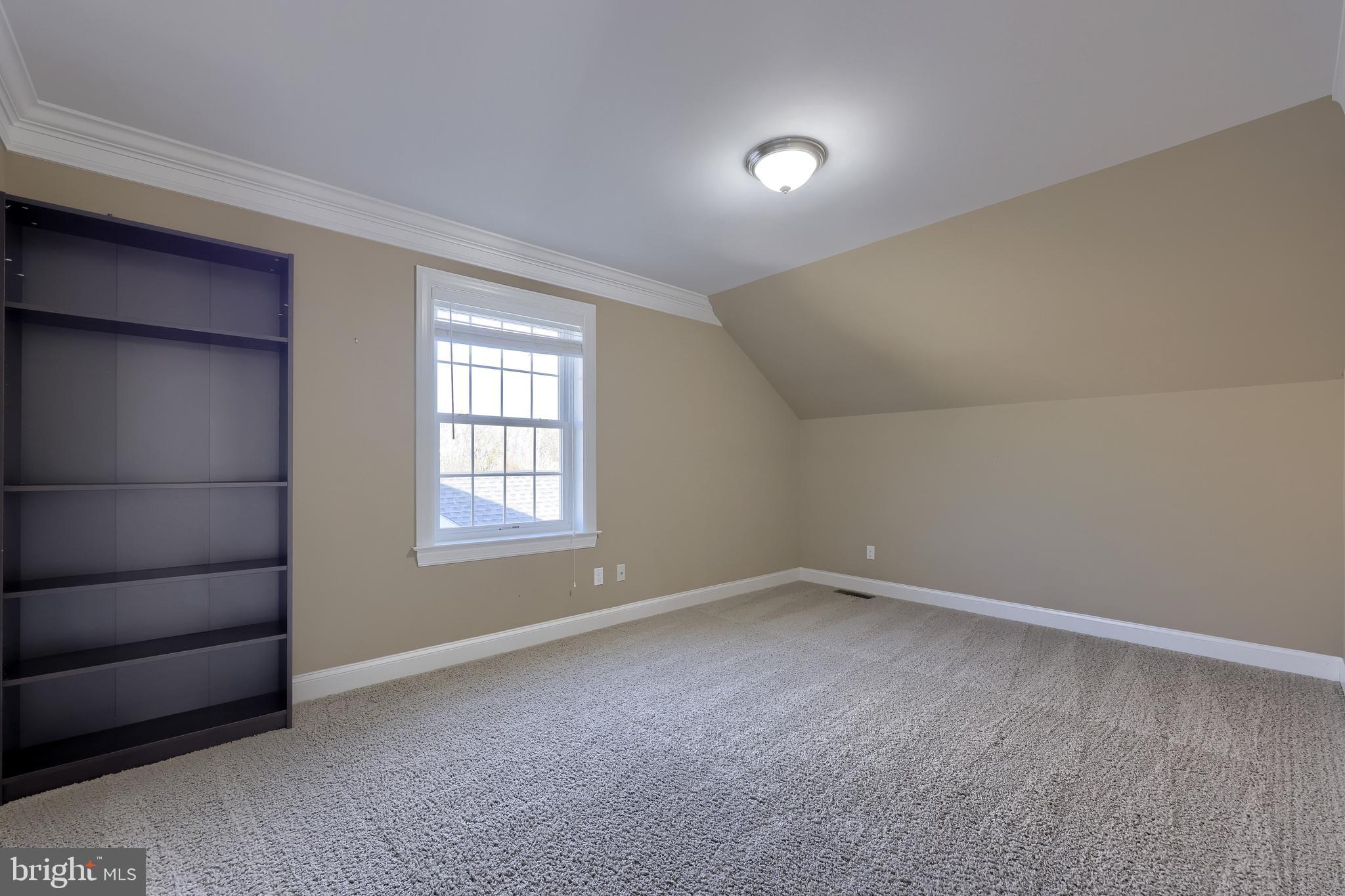 SOUTH MEADOW - Residential