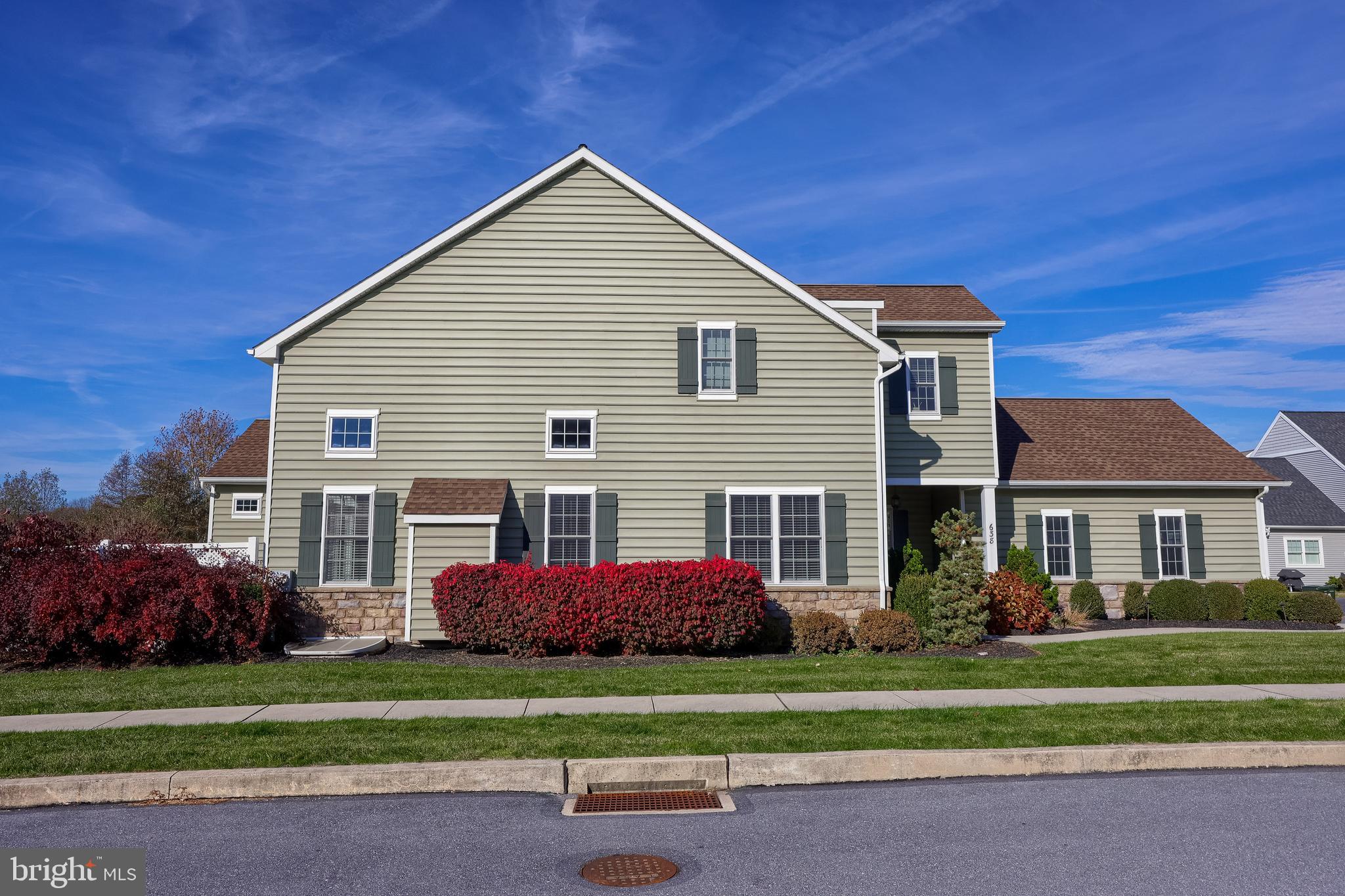 SOUTH MEADOW - Residential