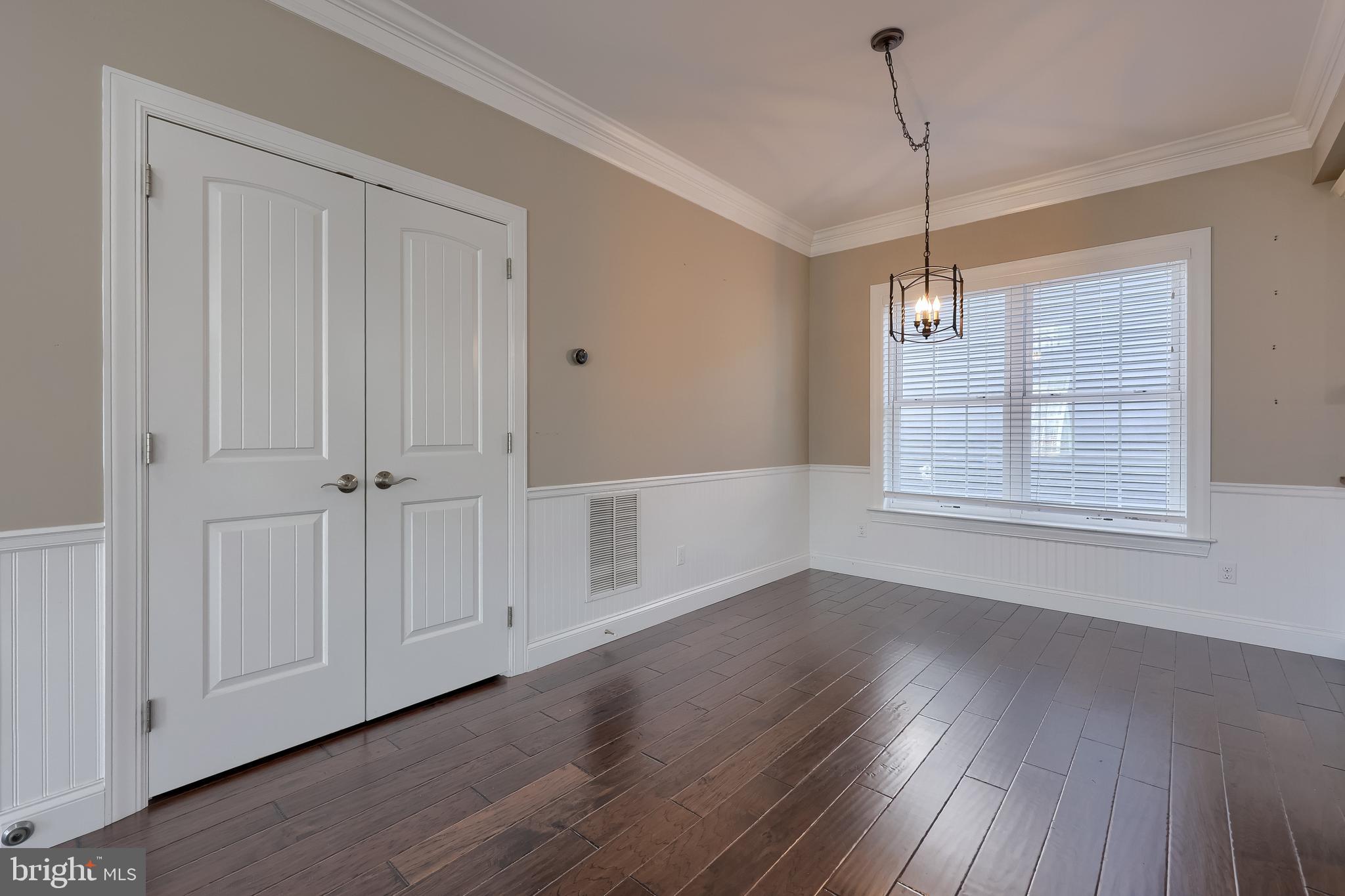 SOUTH MEADOW - Residential