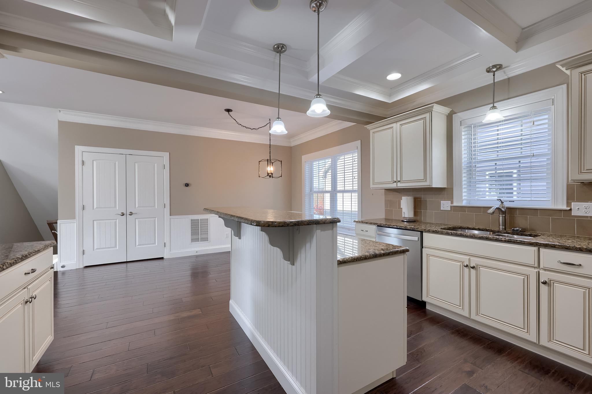 SOUTH MEADOW - Residential