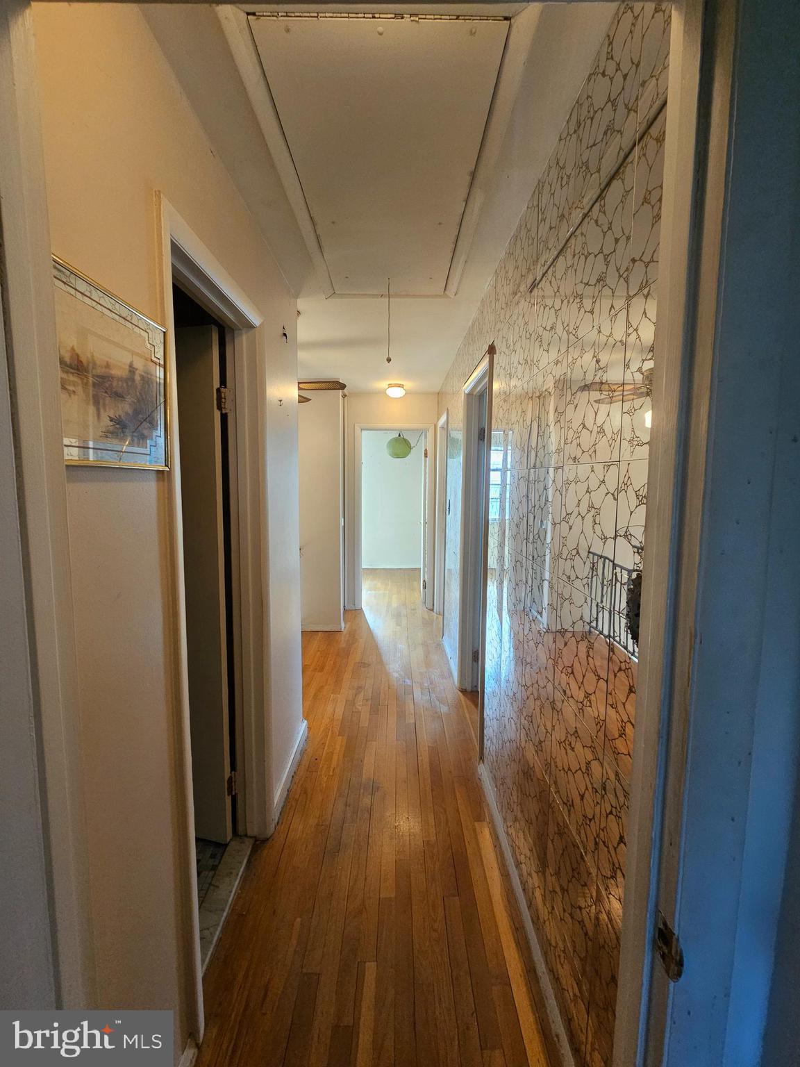 WHITFIELD GARDENS - Residential