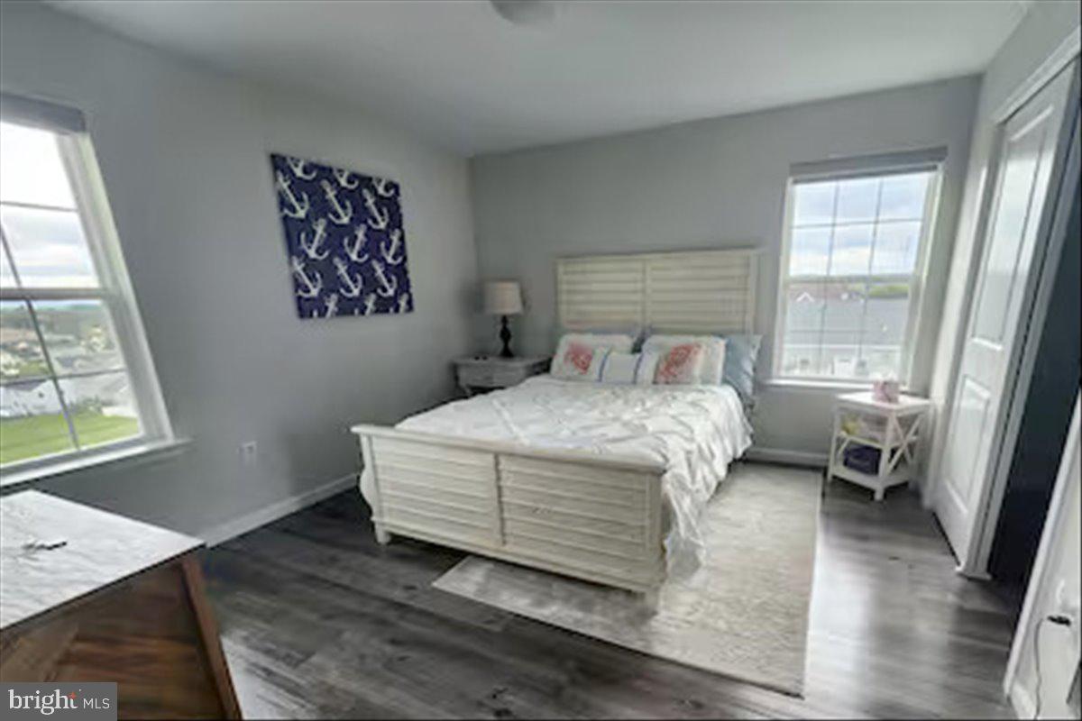 MCINTOSH FARMS - Residential