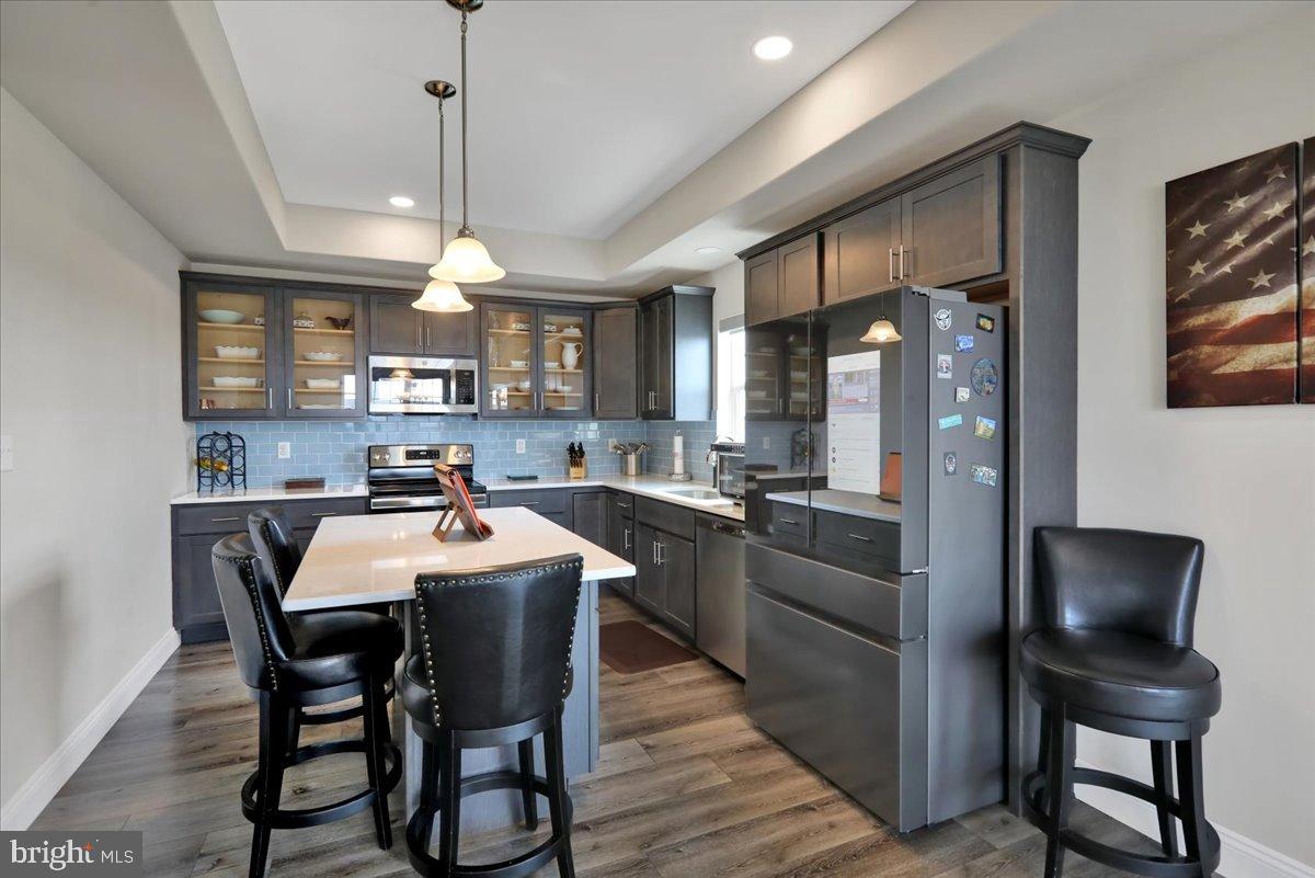 MCINTOSH FARMS - Residential