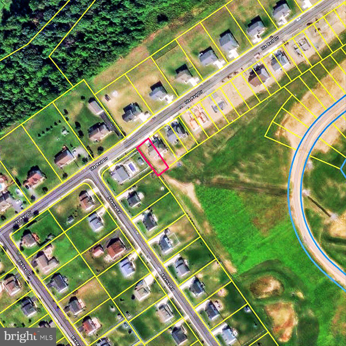 MCINTOSH FARMS - Residential