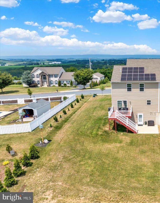 MCINTOSH FARMS - Residential