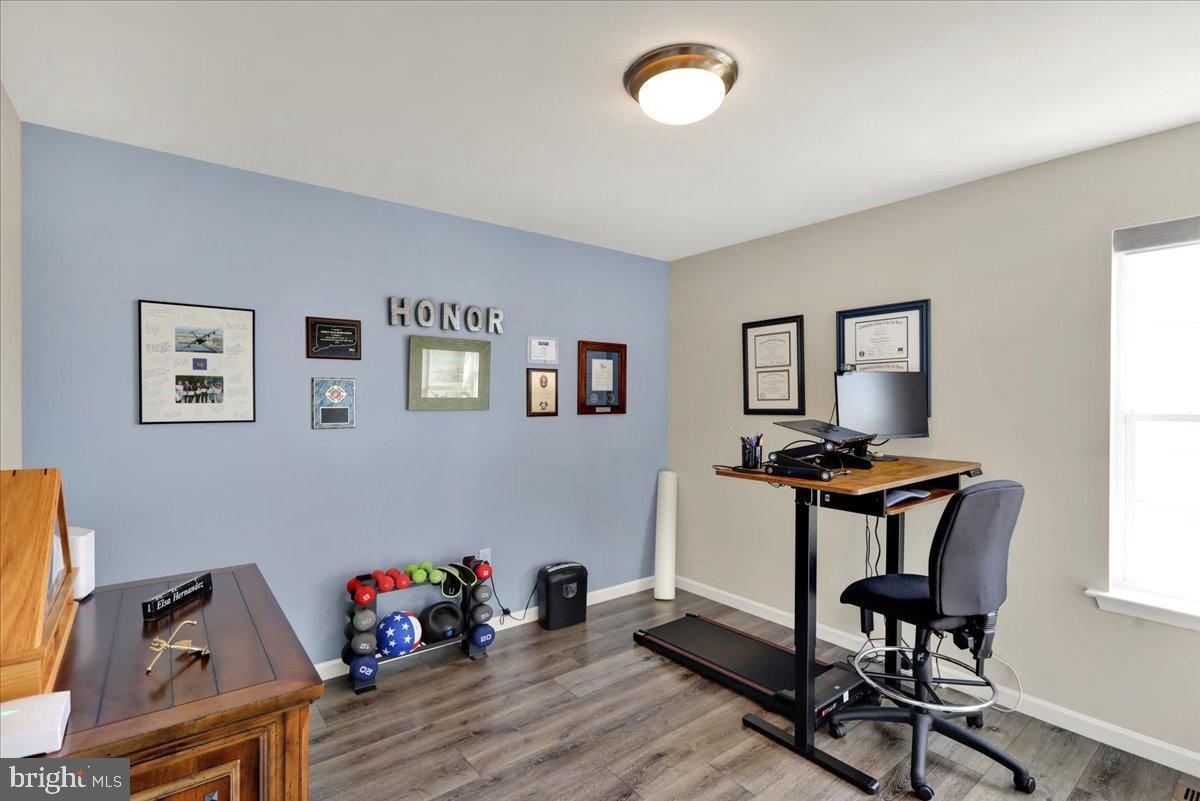 MCINTOSH FARMS - Residential