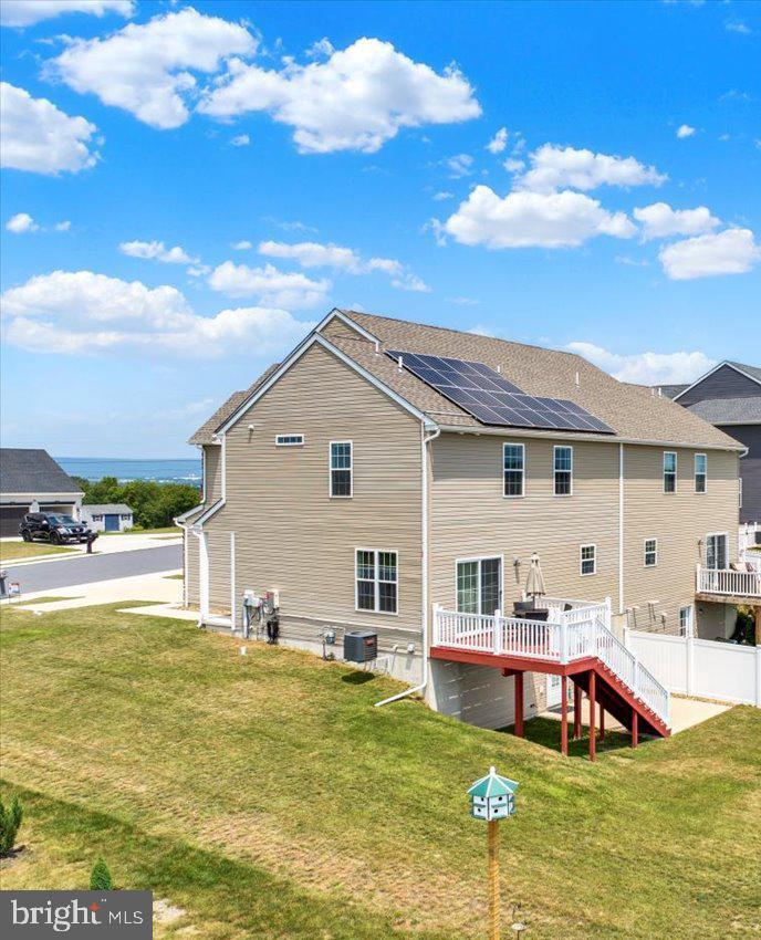 MCINTOSH FARMS - Residential