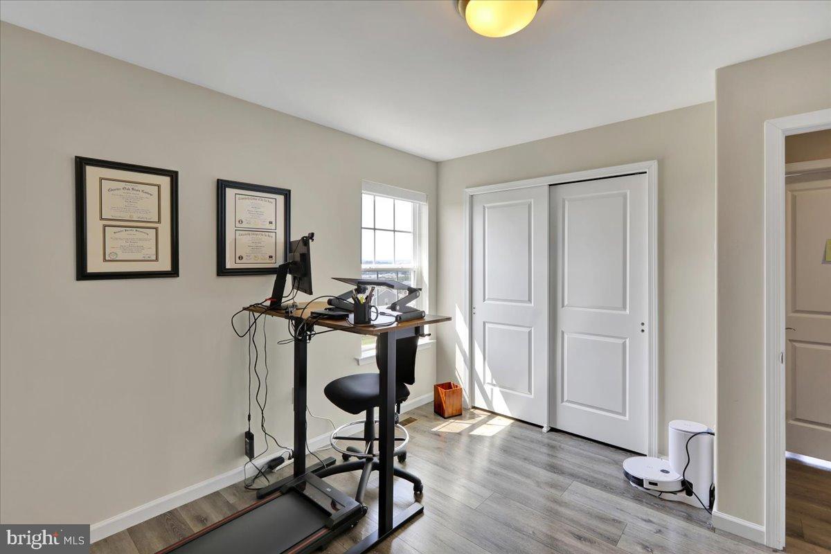 MCINTOSH FARMS - Residential