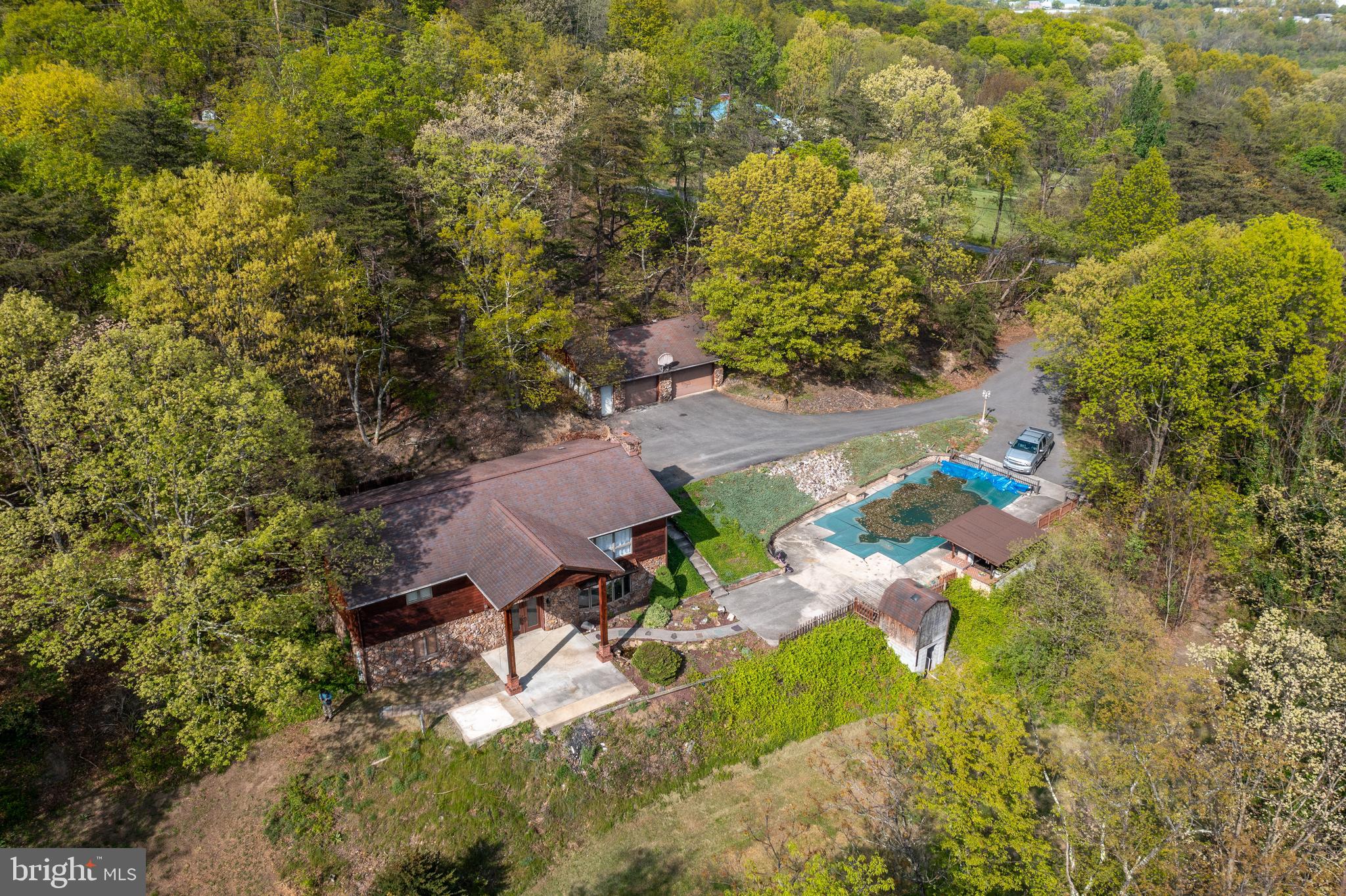 DETRICK ACRES - Residential