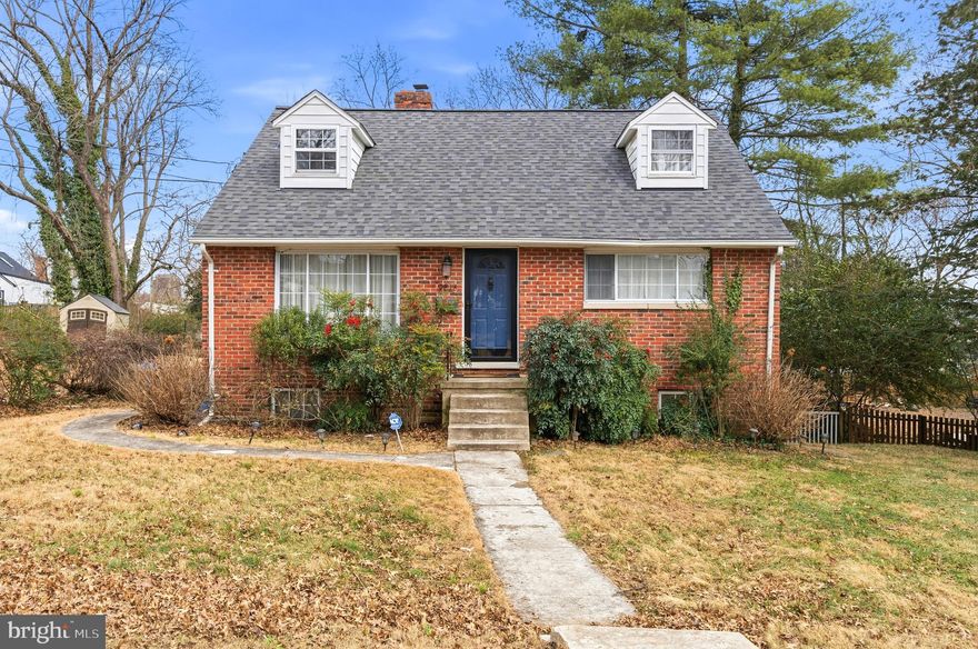 Beautifully renovated 2BR/1BA basement apartment in Silver Spring, MD with private entrance and modern finishes. Features a bright living area, a large pantry, kitchen with gas stove and dishwasher, in-unit laundry,  new carpet, and fresh paint. Enjoy a large fenced backyard and ample street parking. Total SF 884 per tax record 

A flat $175/month utility fee includes water, gas, electric, trash, high-speed Wi-Fi, and lawn care. Conveniently located near I-495/I-95, UMD, and FDA White Oak, with Hillandale Shopping Center just a short walk away offering groceries, restaurants, and Starbucks.

Rent: $1,700/month | Pets: case-by-case | Max occupancy: 2 | 1-year lease minimum | Background check and security deposit required. 

Perfect for college students or young professionals seeking a convenient, move-in-ready home.