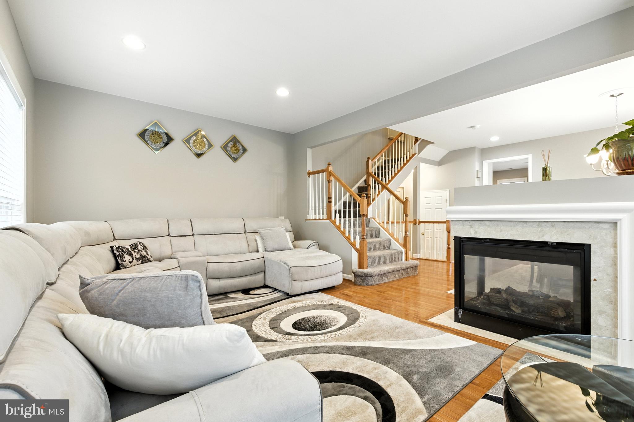 5001 GREENHOUSE TERRACE