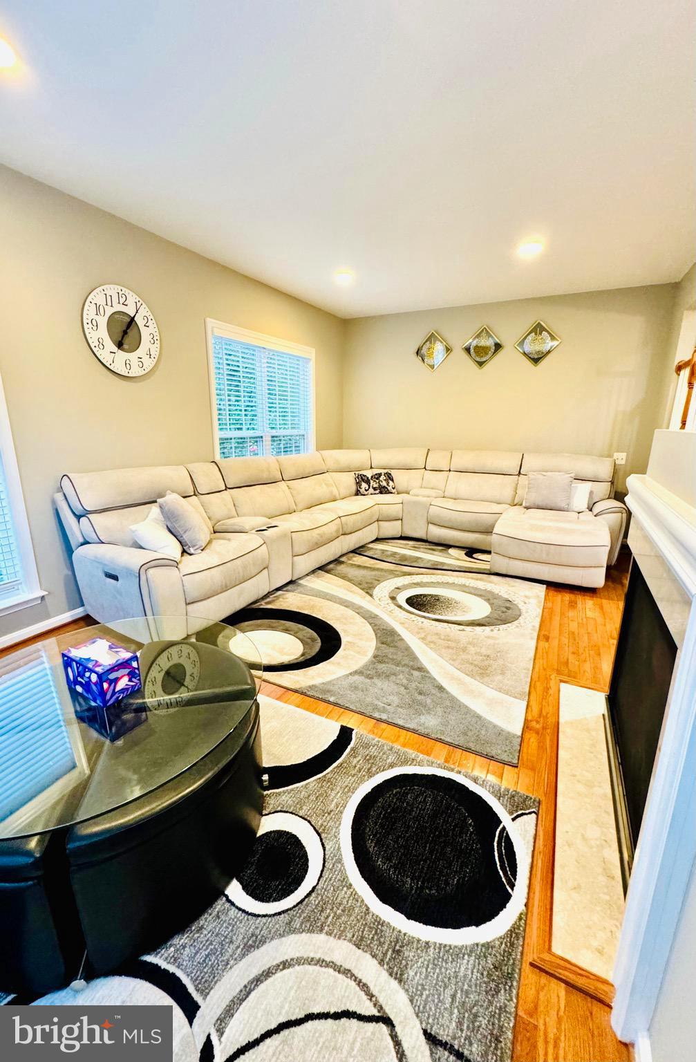 5001 GREENHOUSE TERRACE