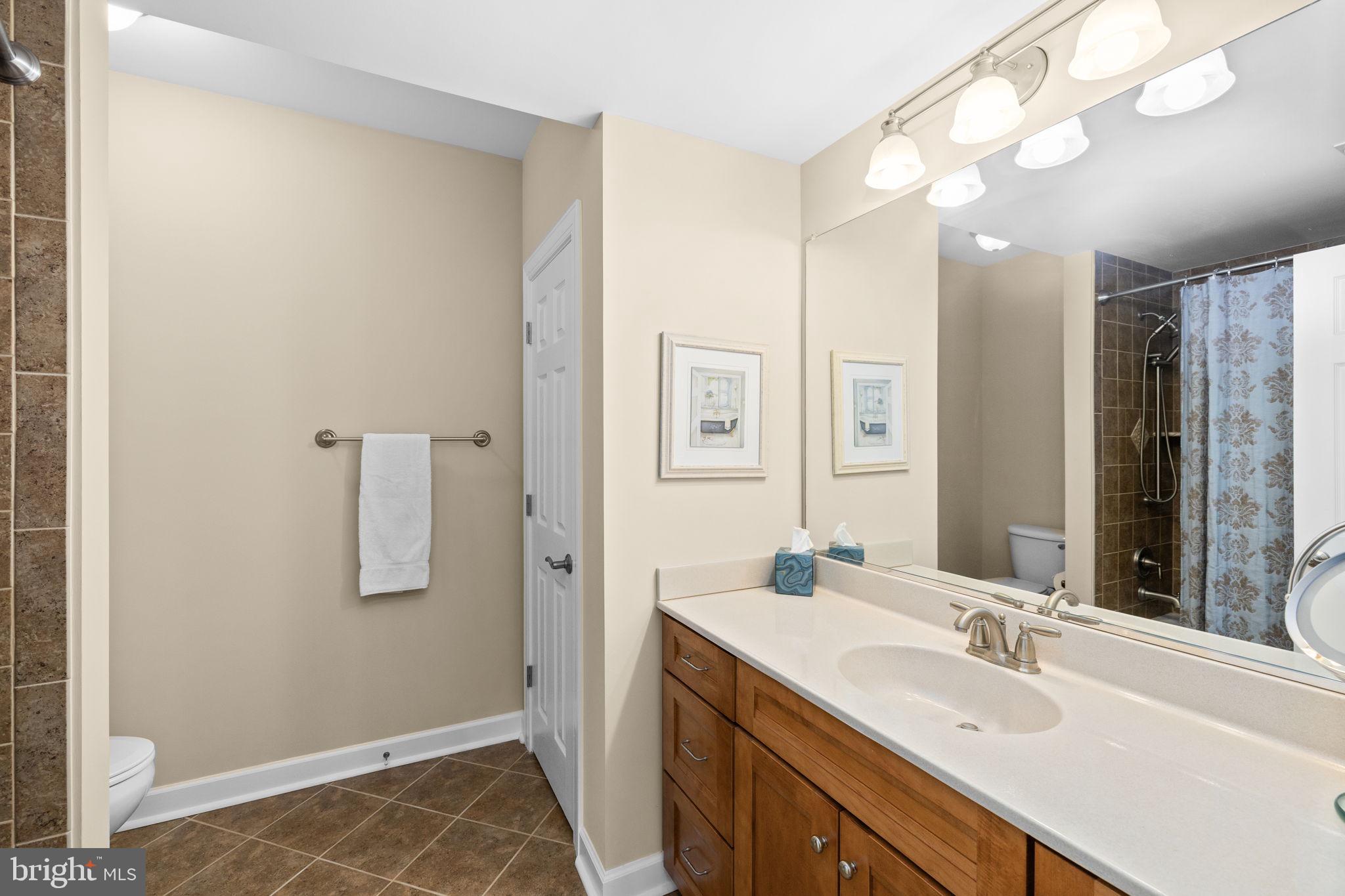 NOAH'S LANDING - Residential