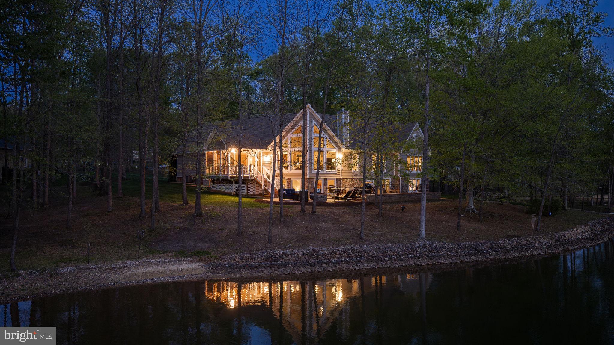 NOAH'S LANDING - Residential