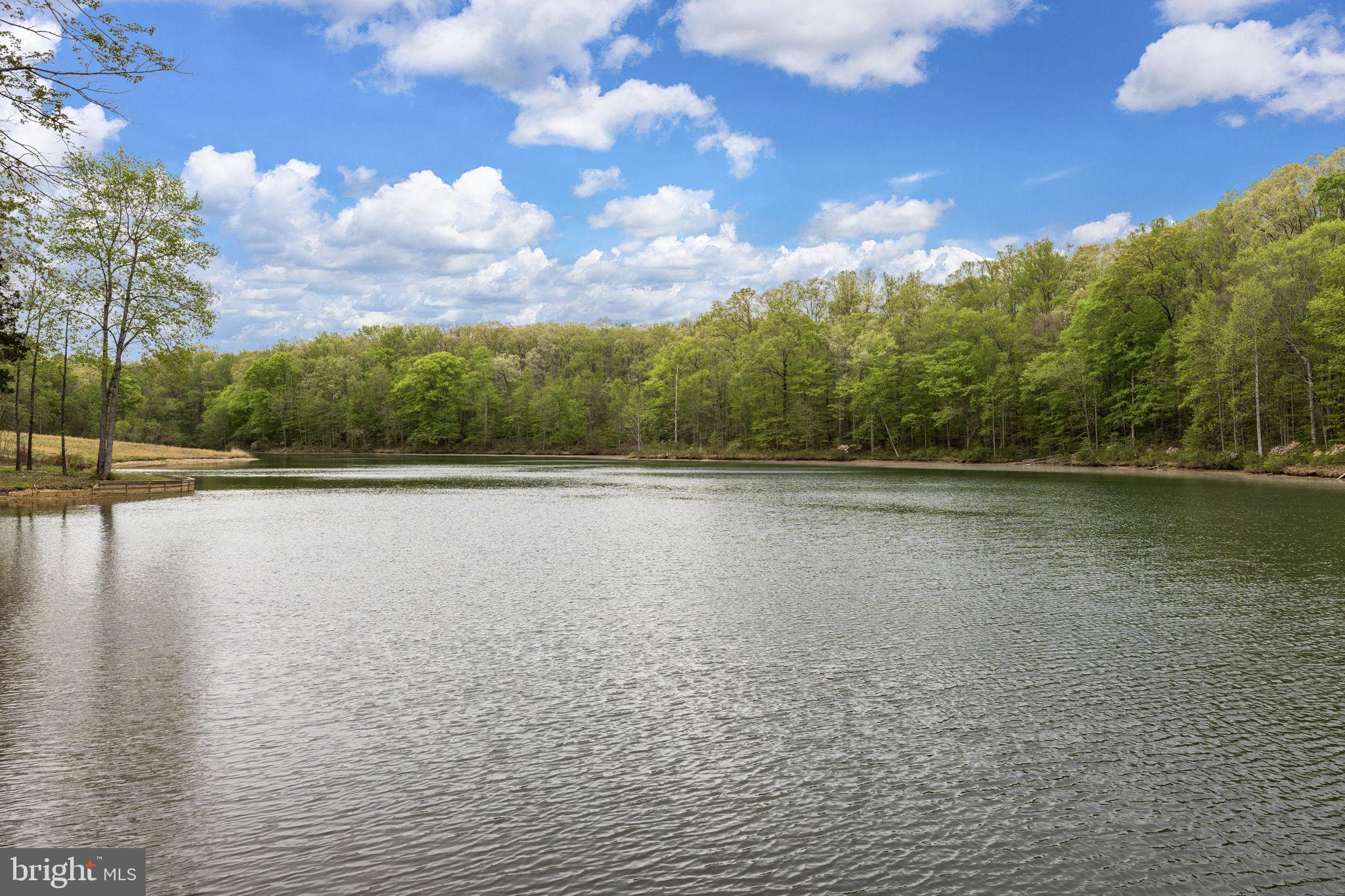 NOAH'S LANDING - Residential