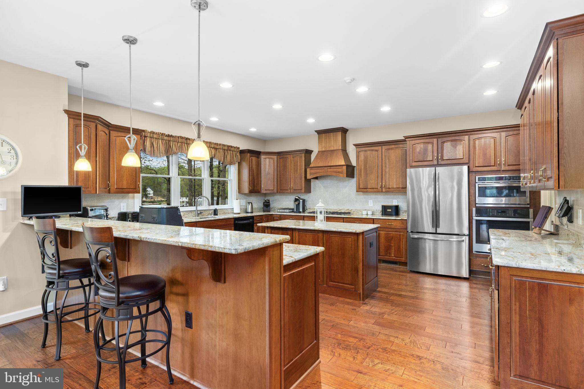 NOAH'S LANDING - Residential