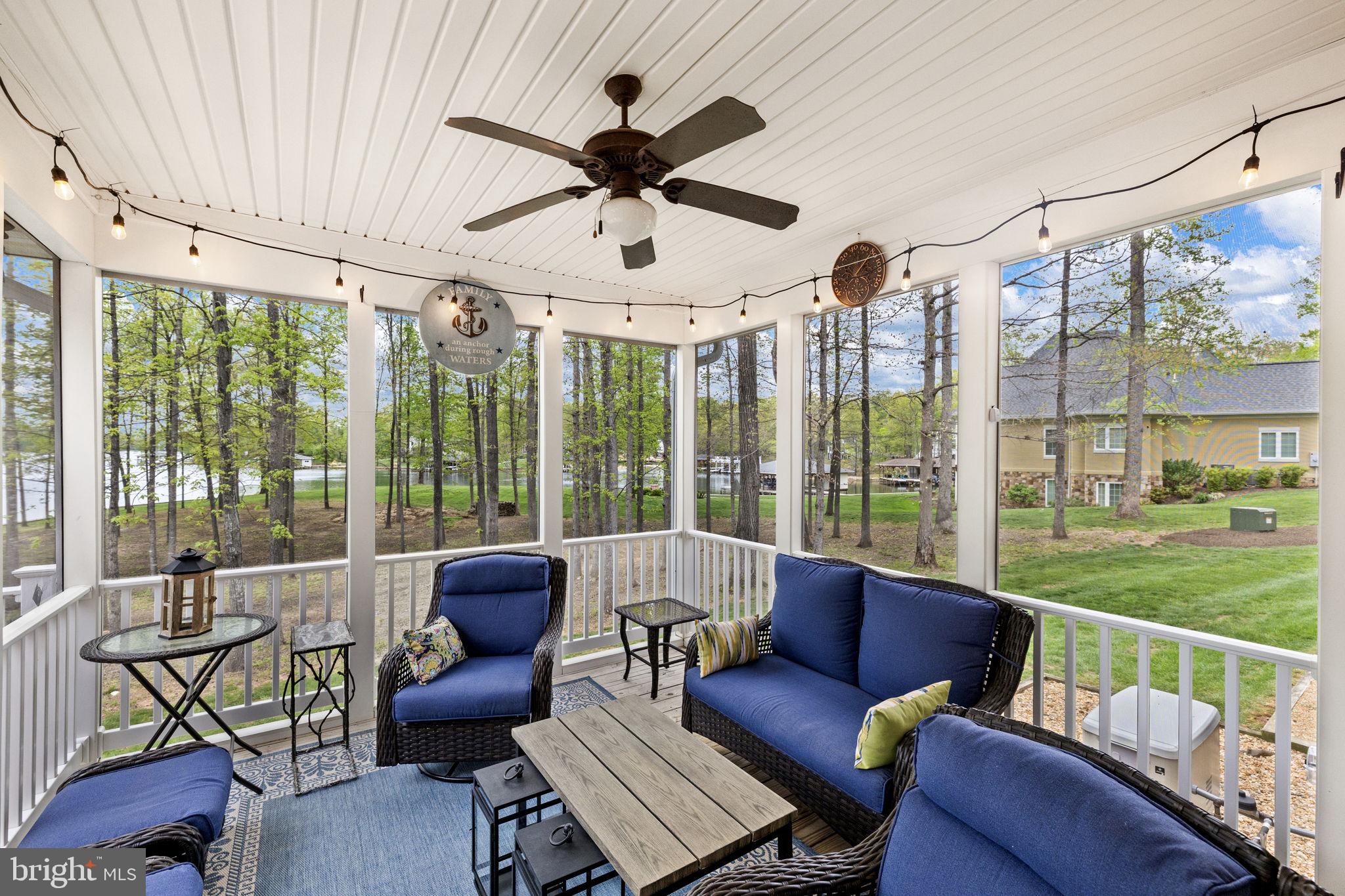 NOAH'S LANDING - Residential