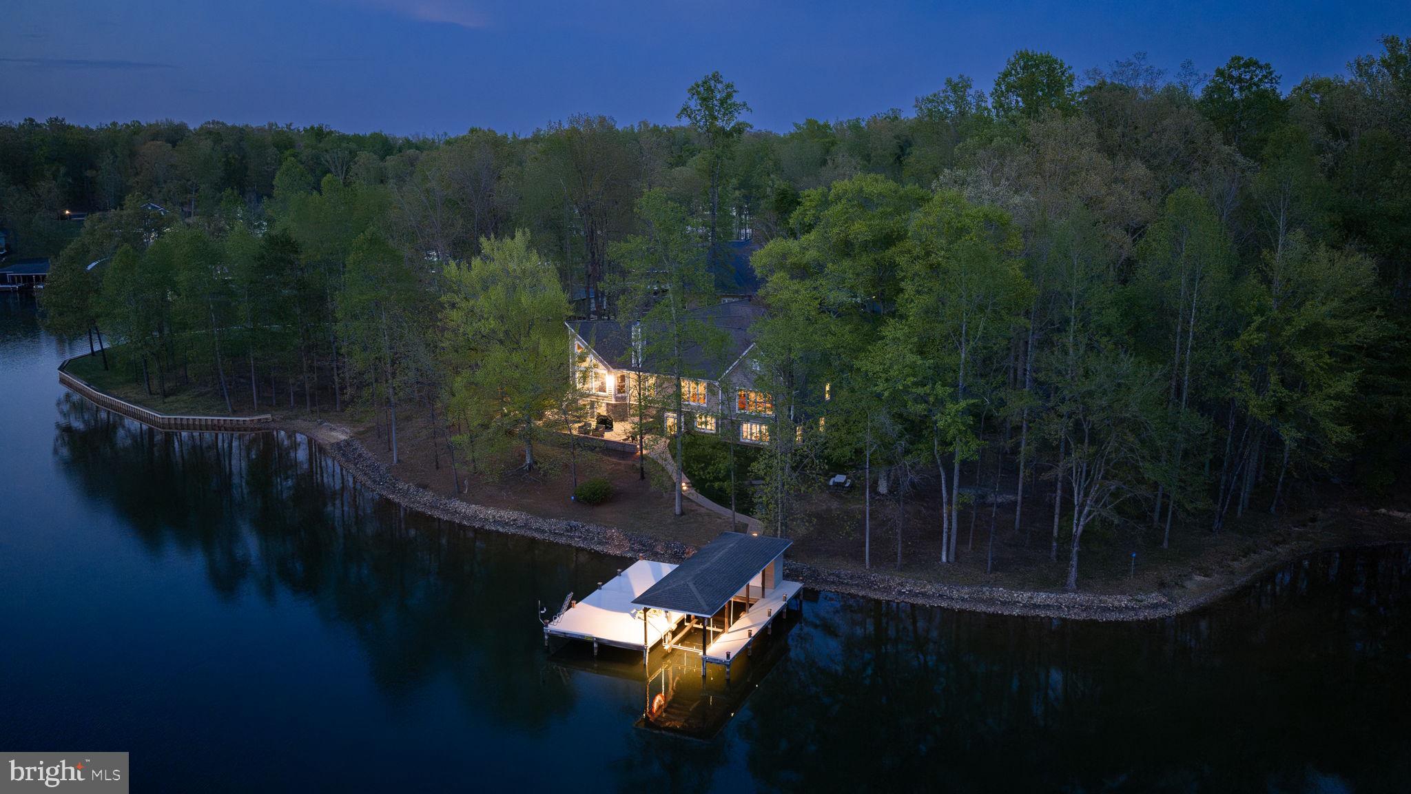 NOAH'S LANDING - Residential