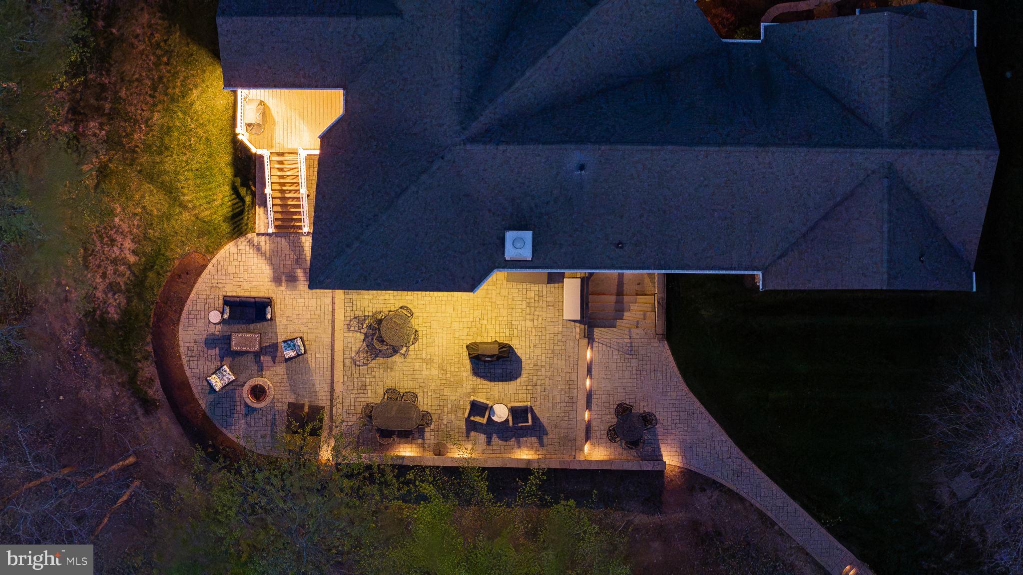 NOAH'S LANDING - Residential