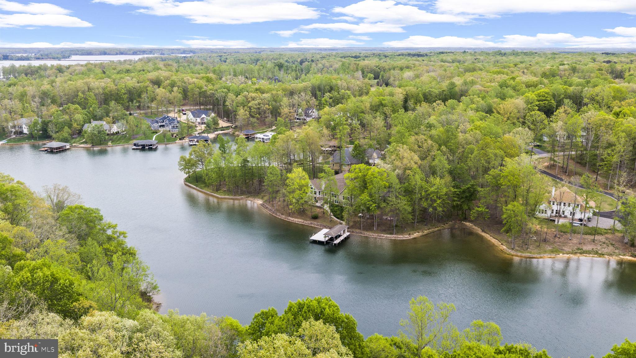 NOAH'S LANDING - Residential