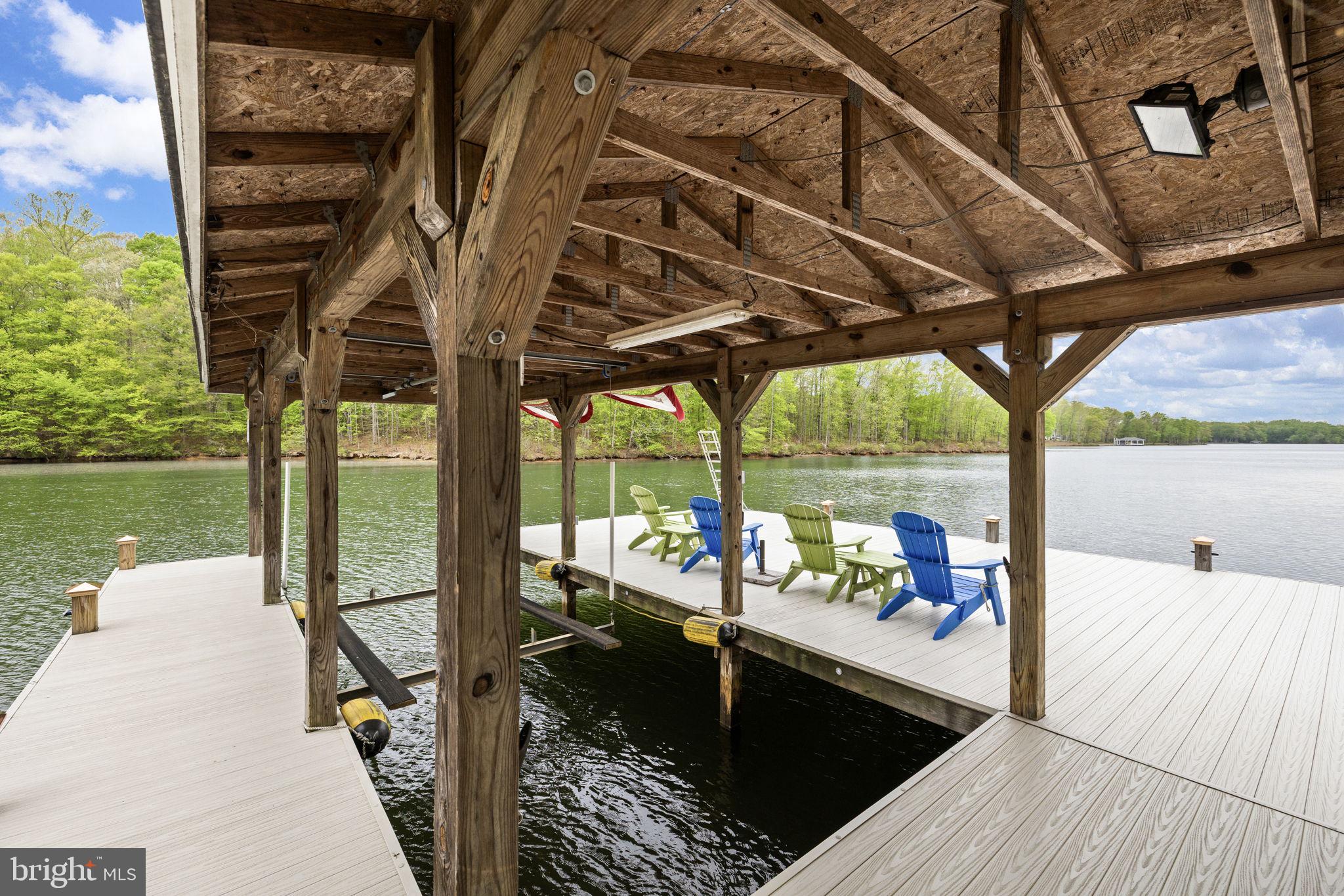 NOAH'S LANDING - Residential