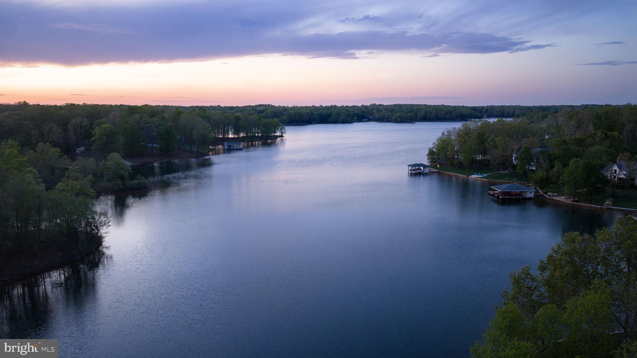 NOAH'S LANDING - Residential