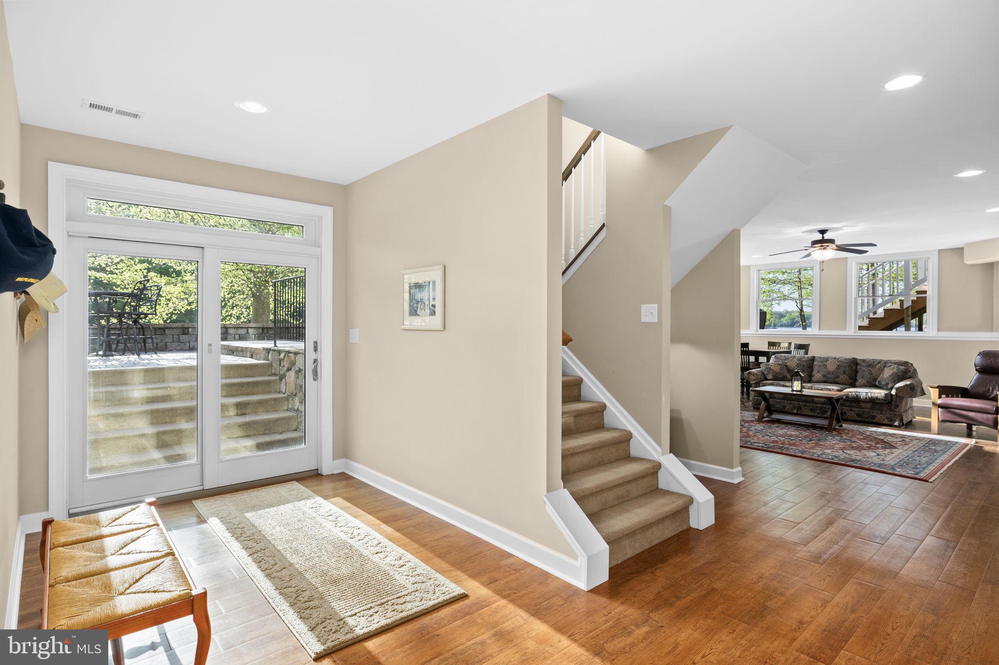 NOAH'S LANDING - Residential