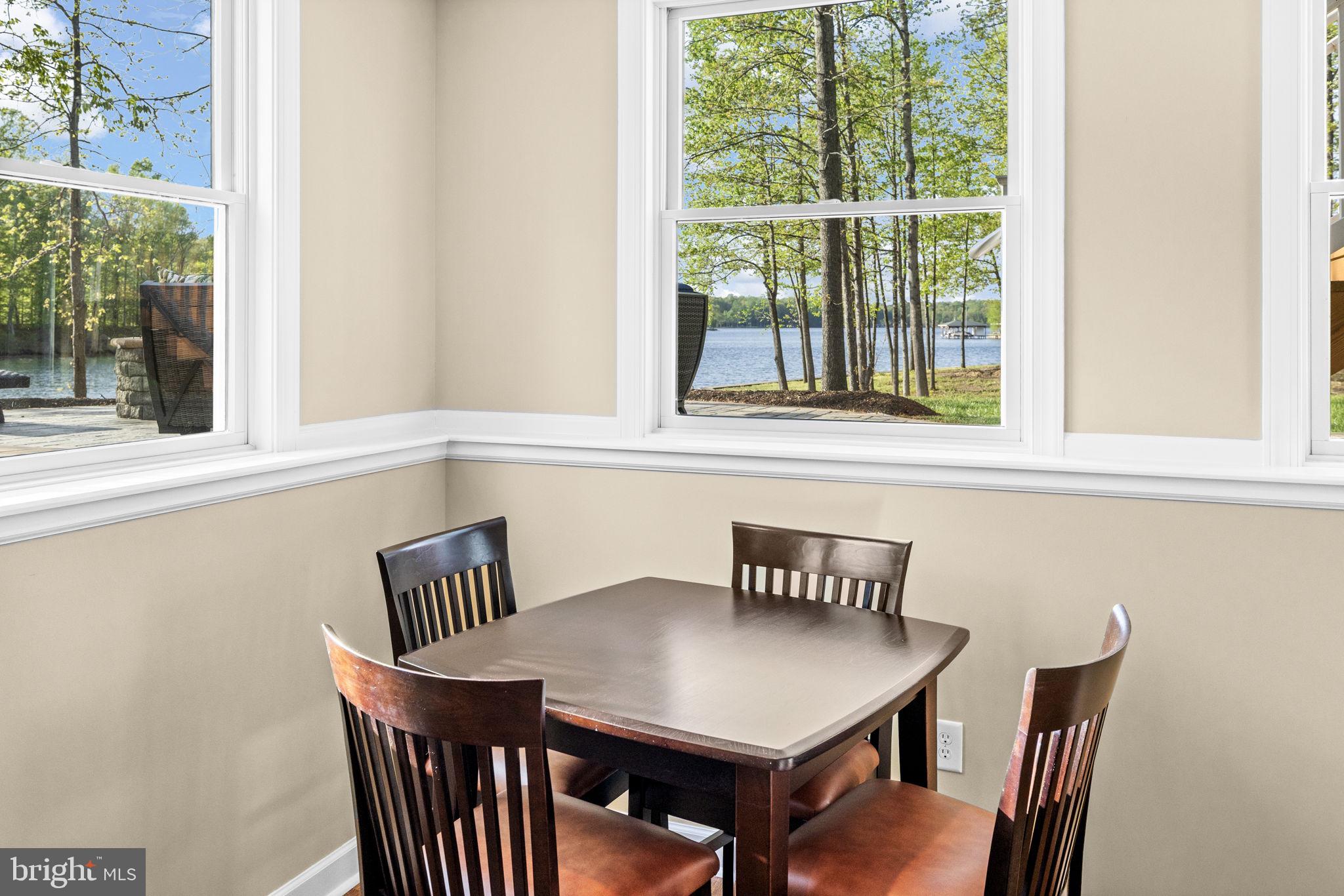 NOAH'S LANDING - Residential