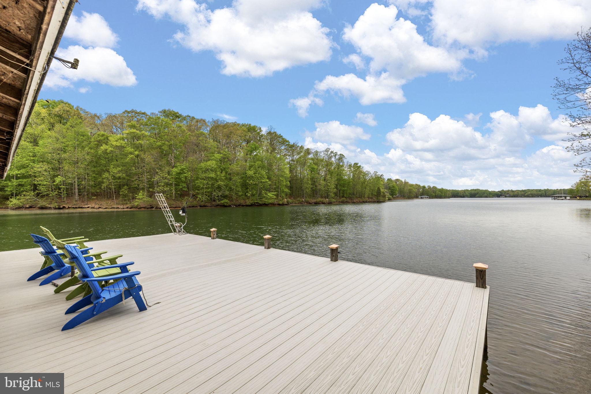 NOAH'S LANDING - Residential