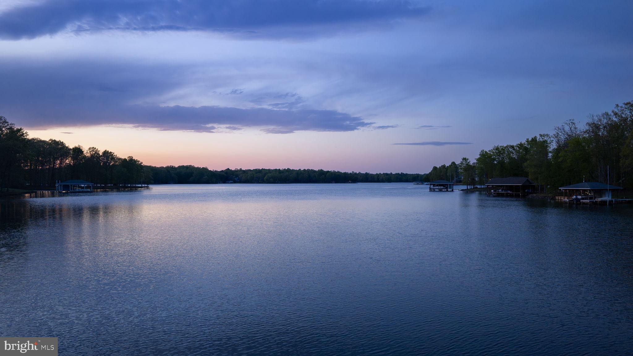 NOAH'S LANDING - Residential