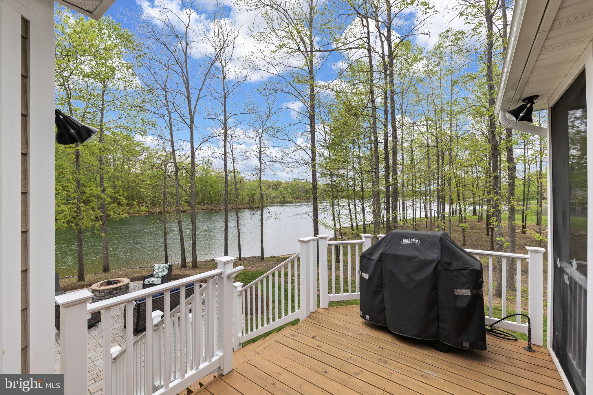 NOAH'S LANDING - Residential