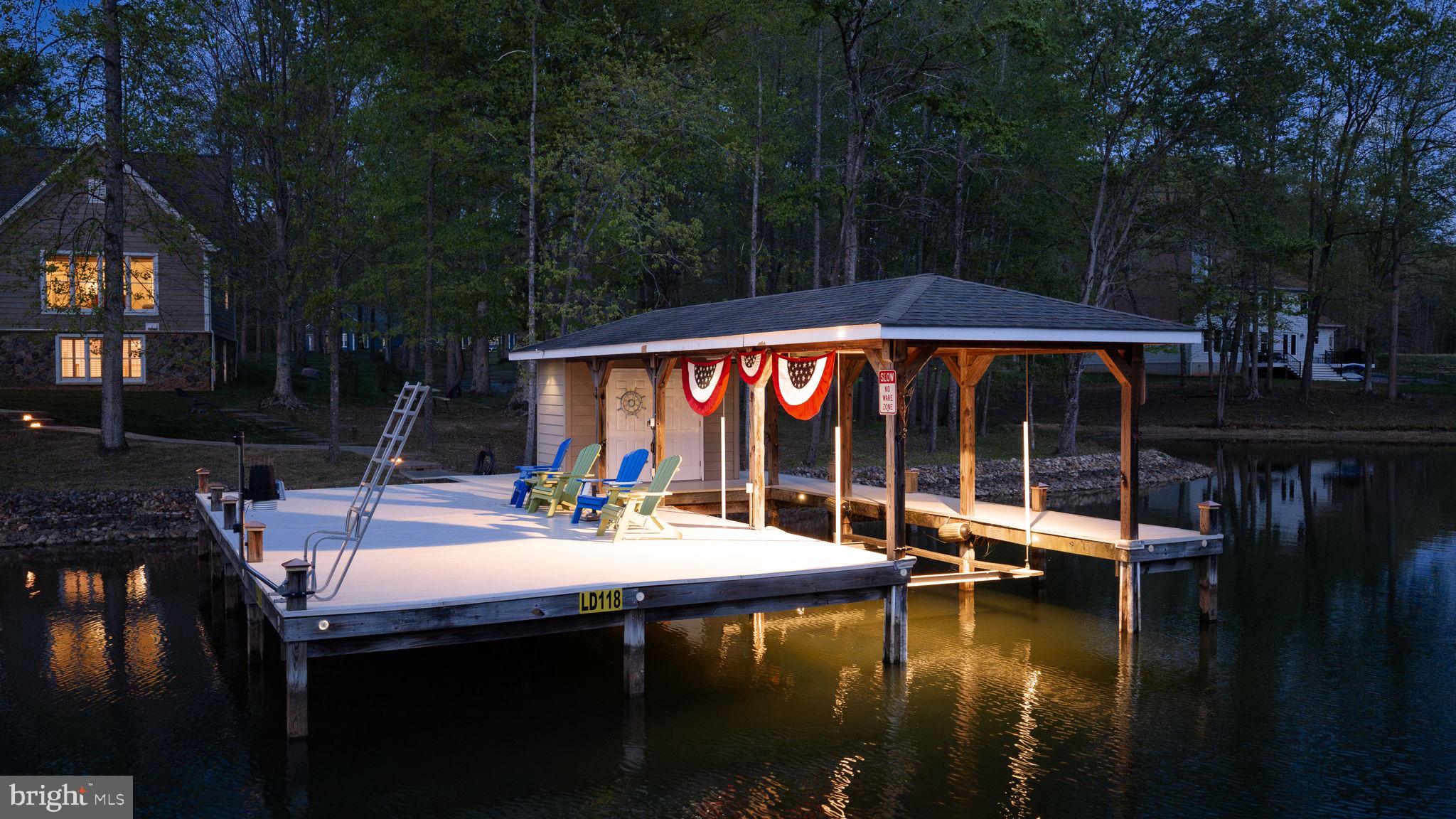 NOAH'S LANDING - Residential