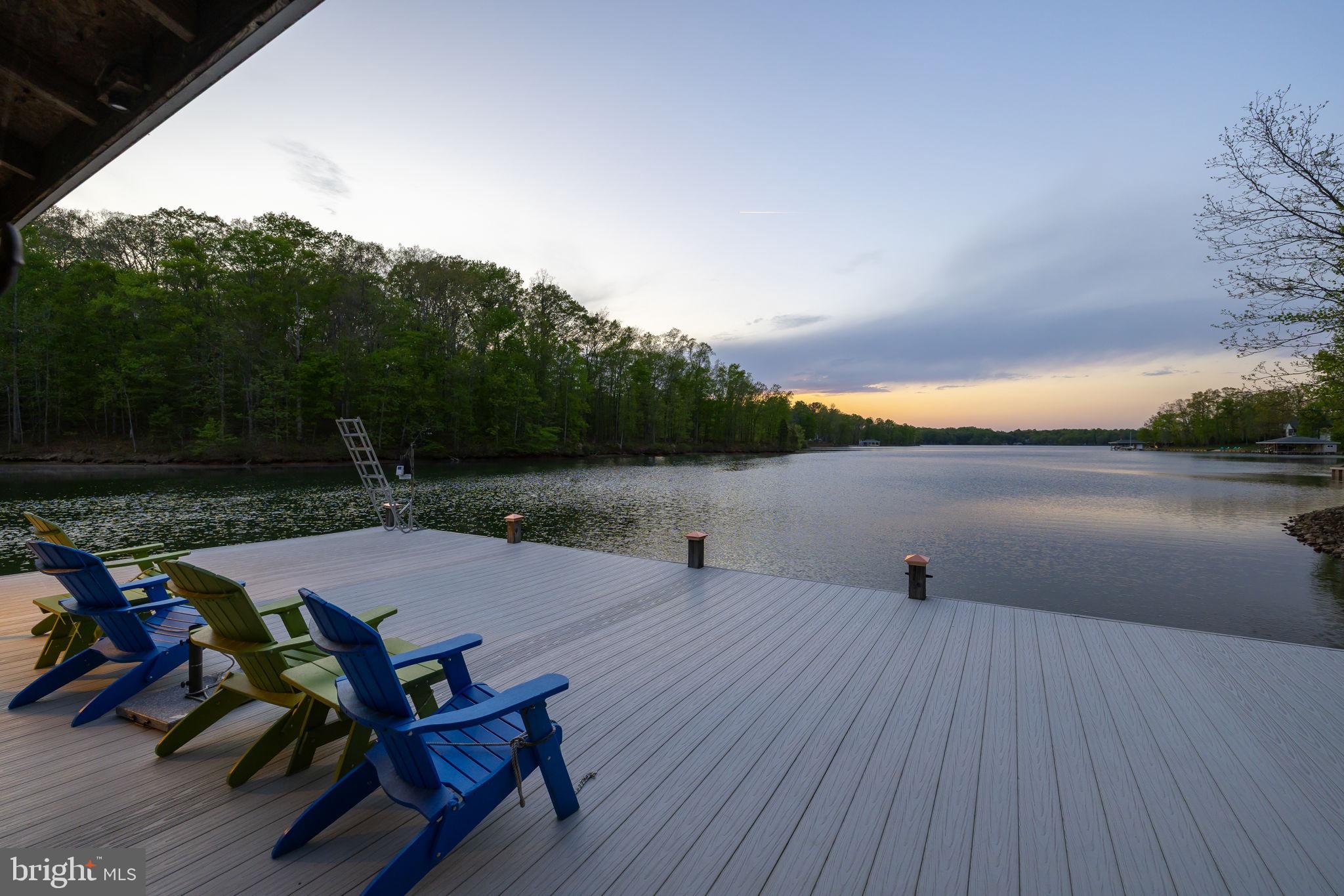 NOAH'S LANDING - Residential