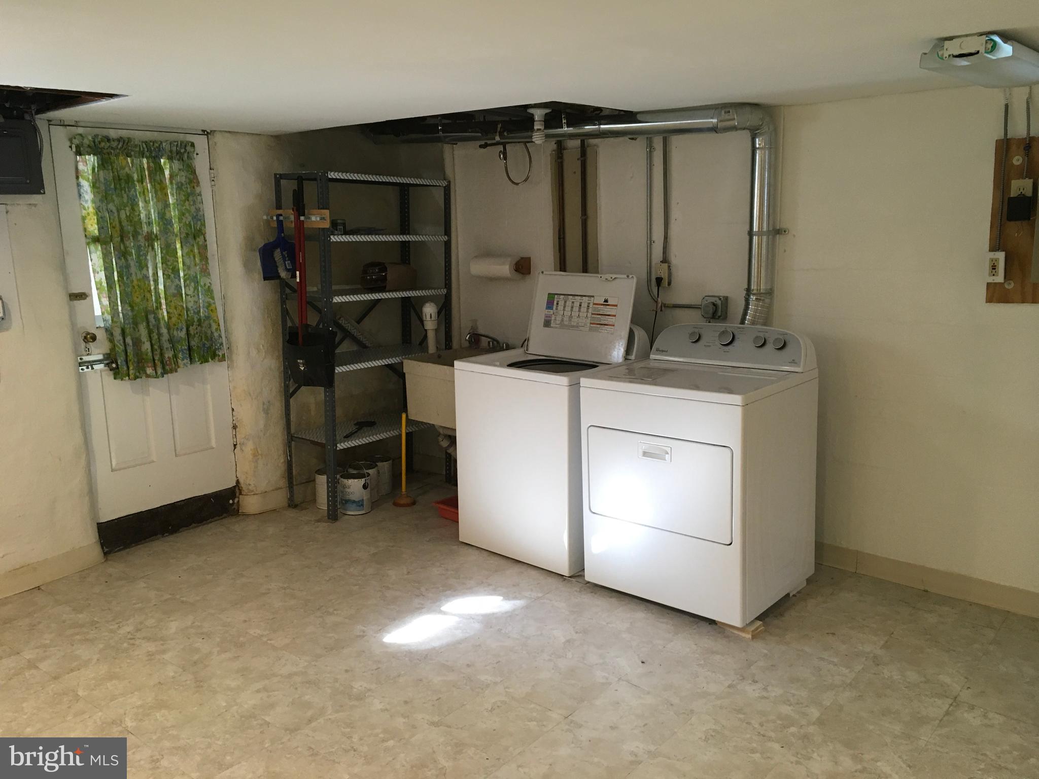 NORTHWOOD - Residential