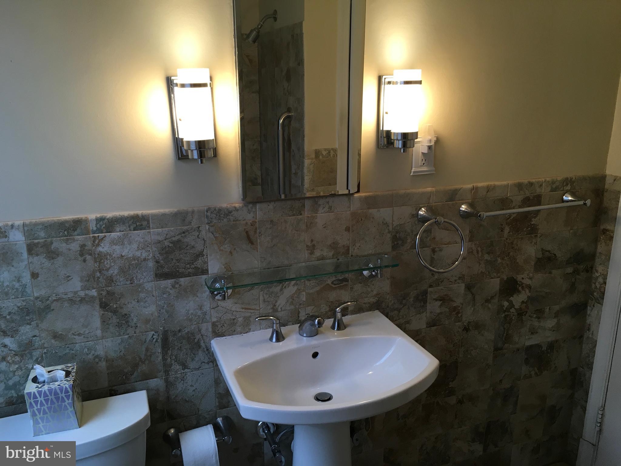 NORTHWOOD - Residential