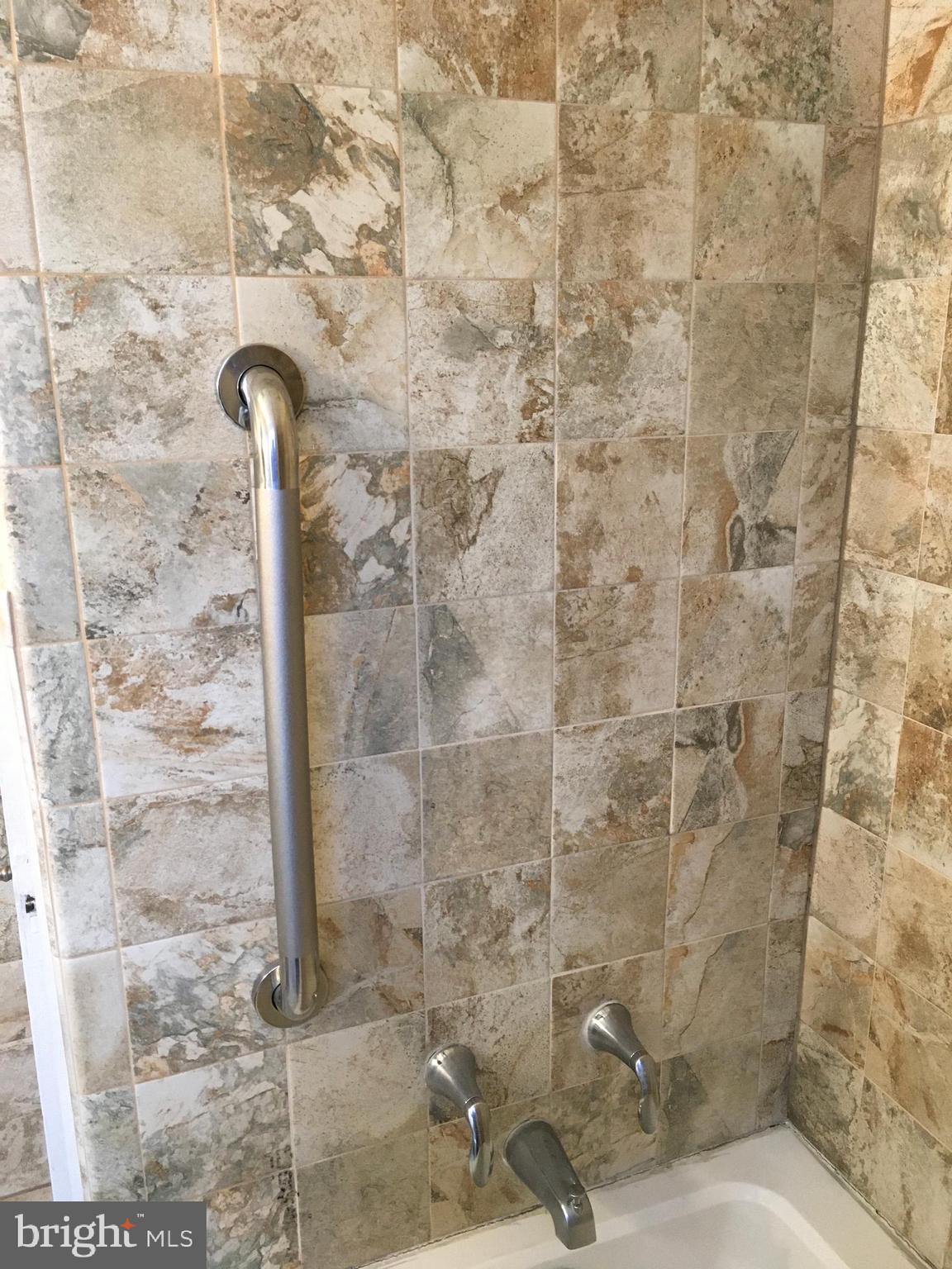 NORTHWOOD - Residential