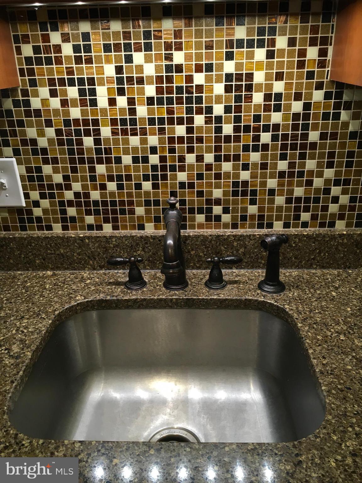 NORTHWOOD - Residential