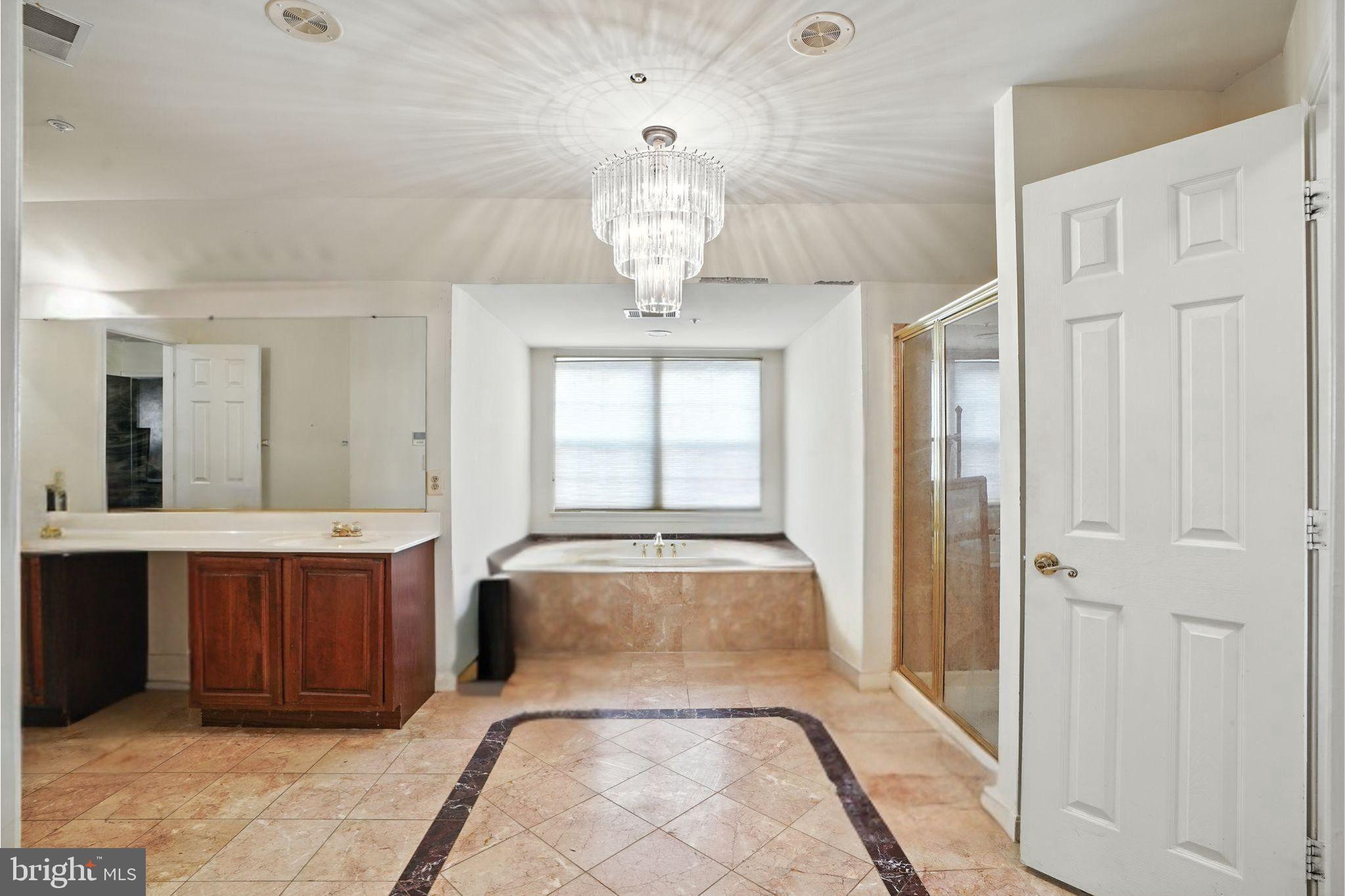 HIGHBRIDGE ESTATES - Residential