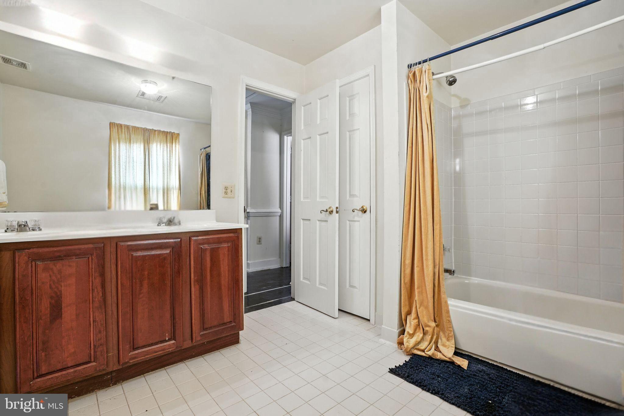 HIGHBRIDGE ESTATES - Residential