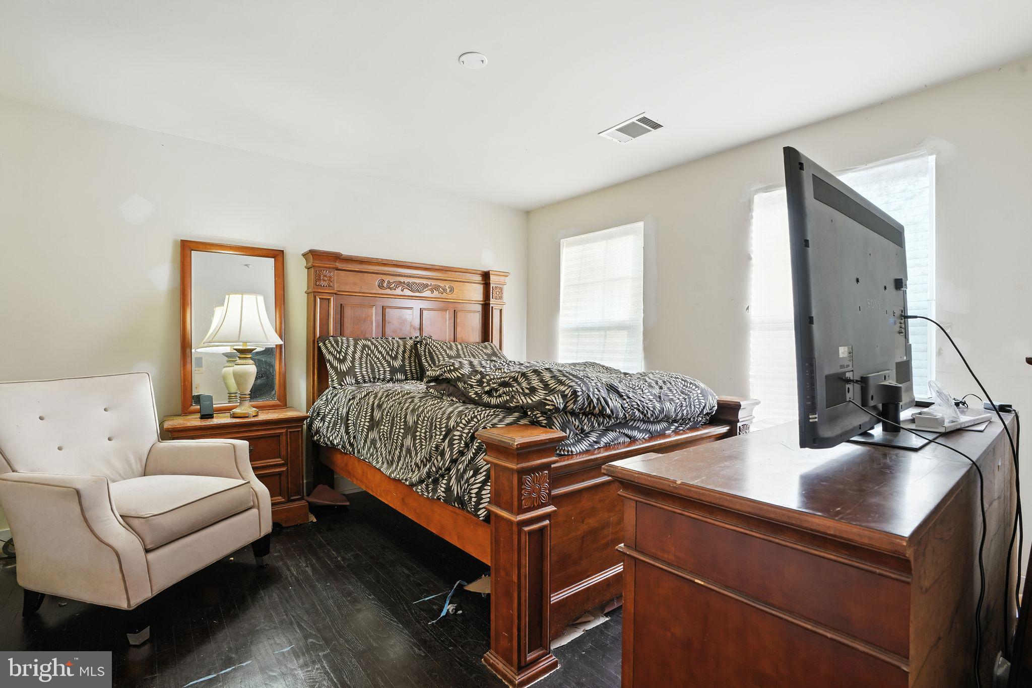 HIGHBRIDGE ESTATES - Residential