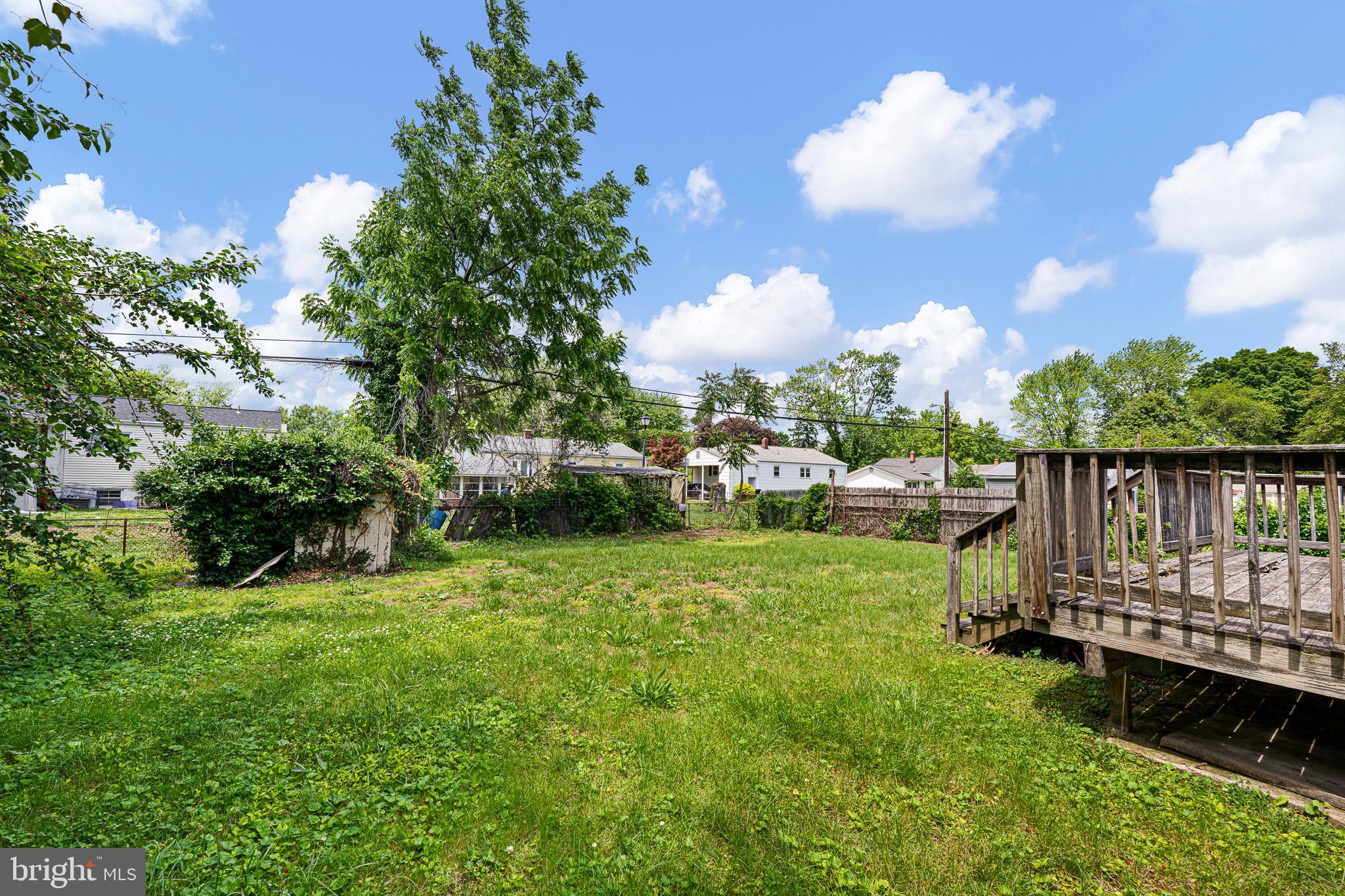 WHITEOAK FARMS - Residential