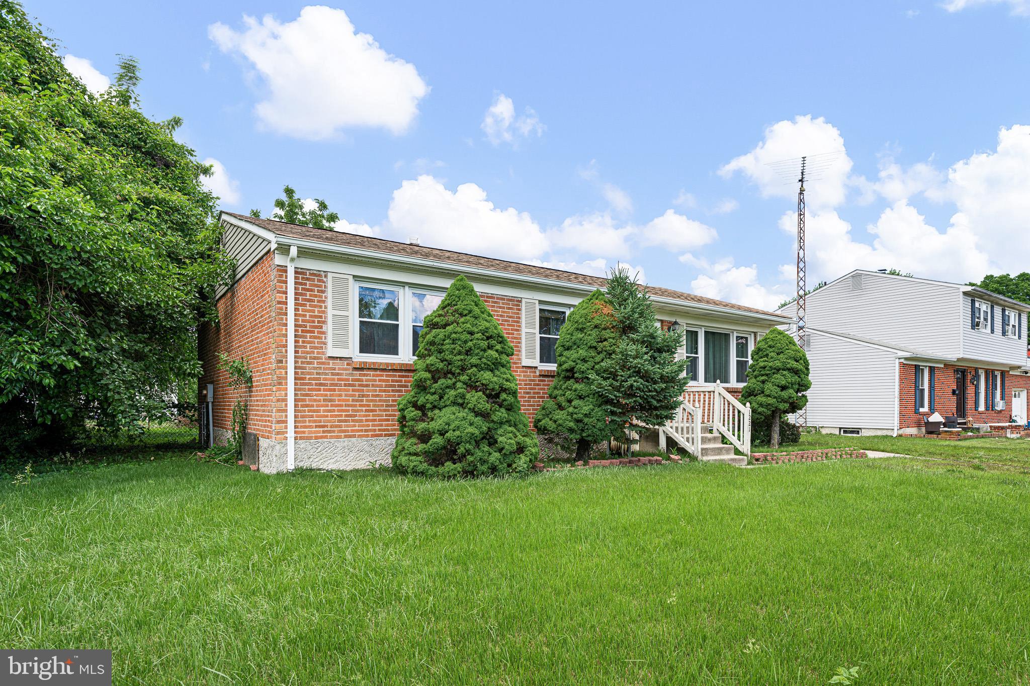 WHITEOAK FARMS - Residential
